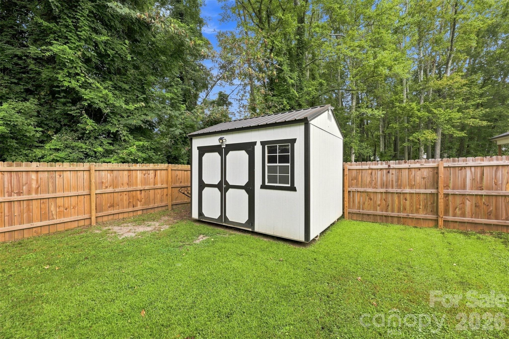 208 Barron Park — York