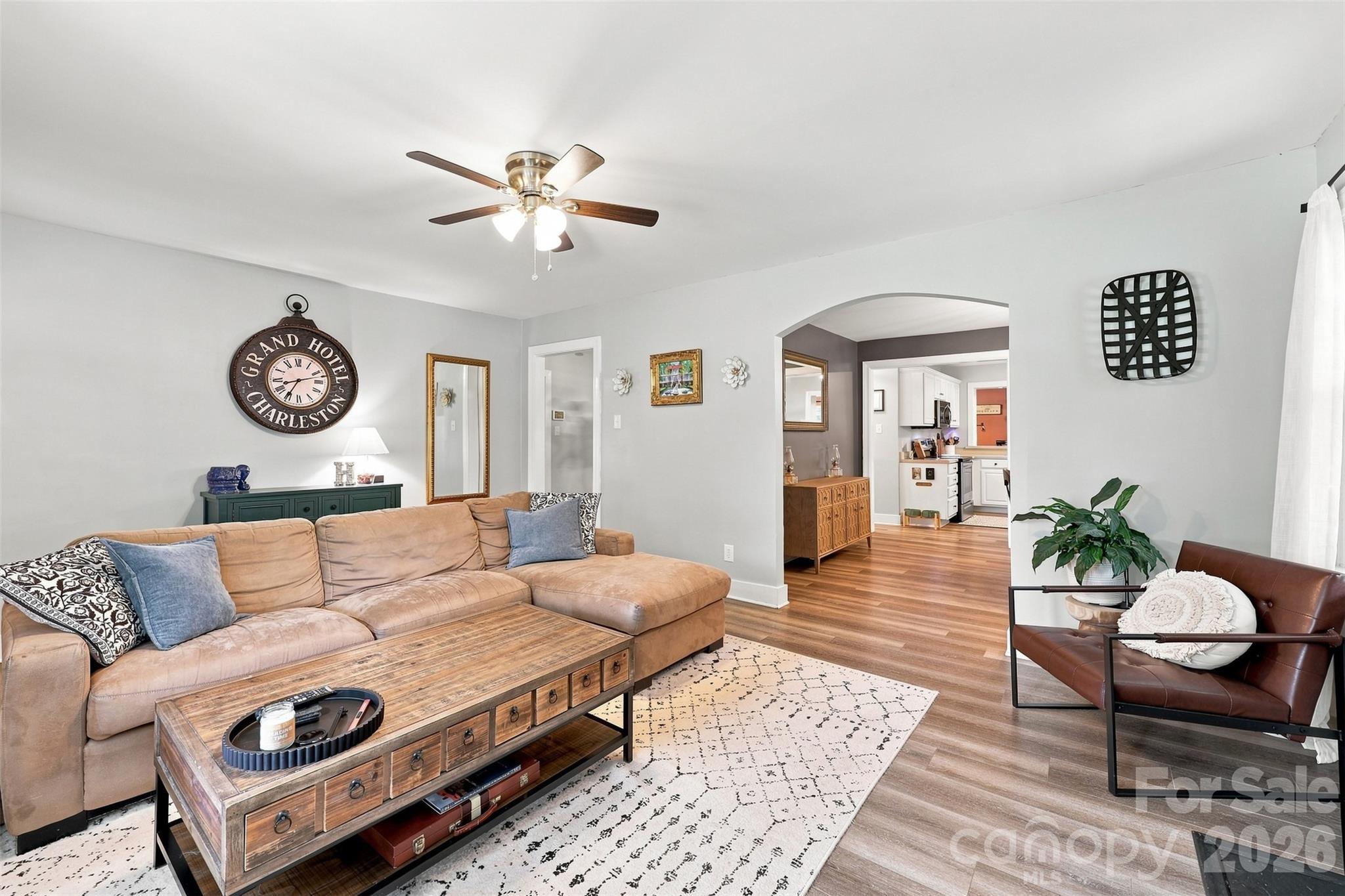 208 Barron Park — York