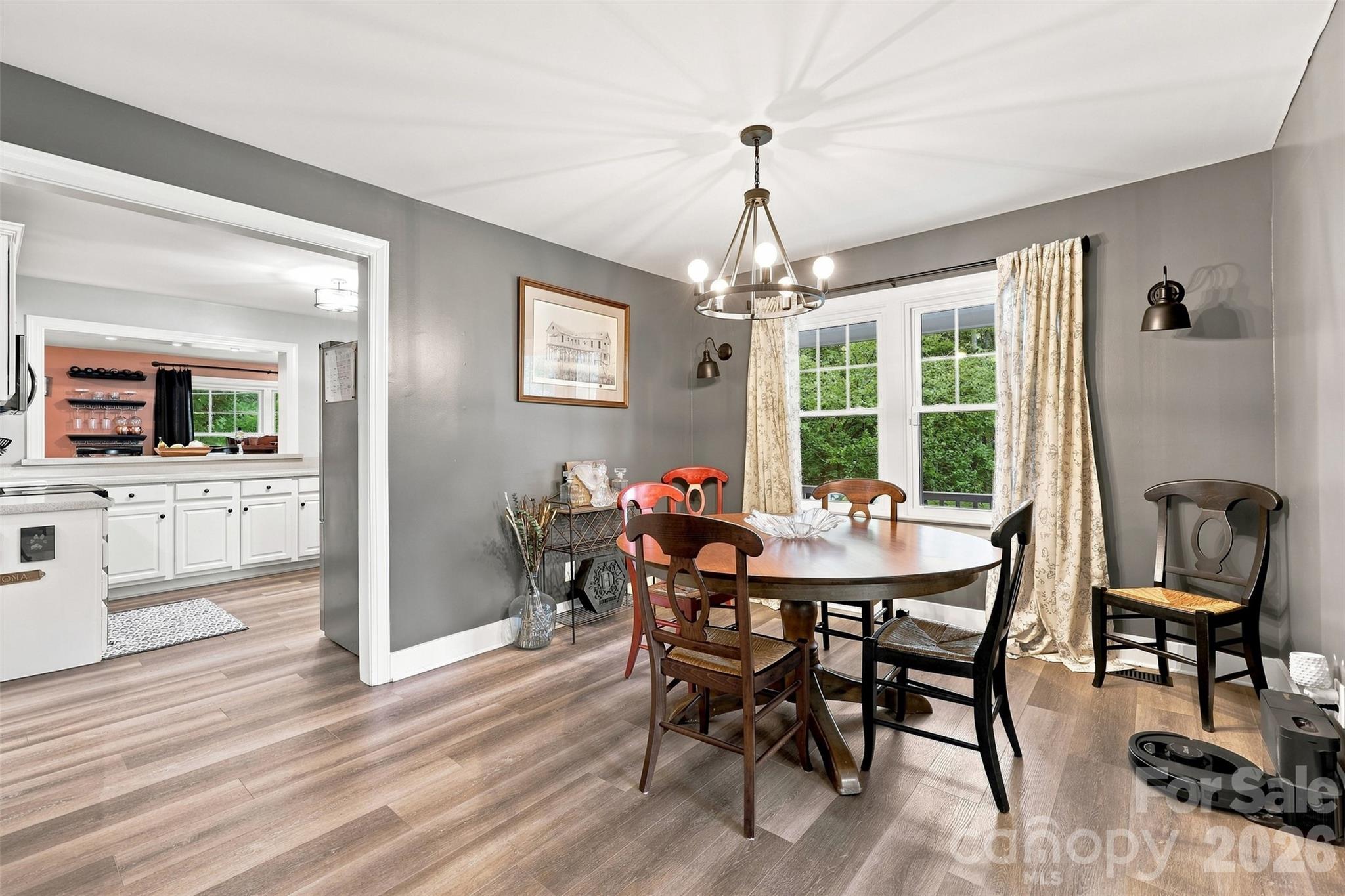 208 Barron Park — York