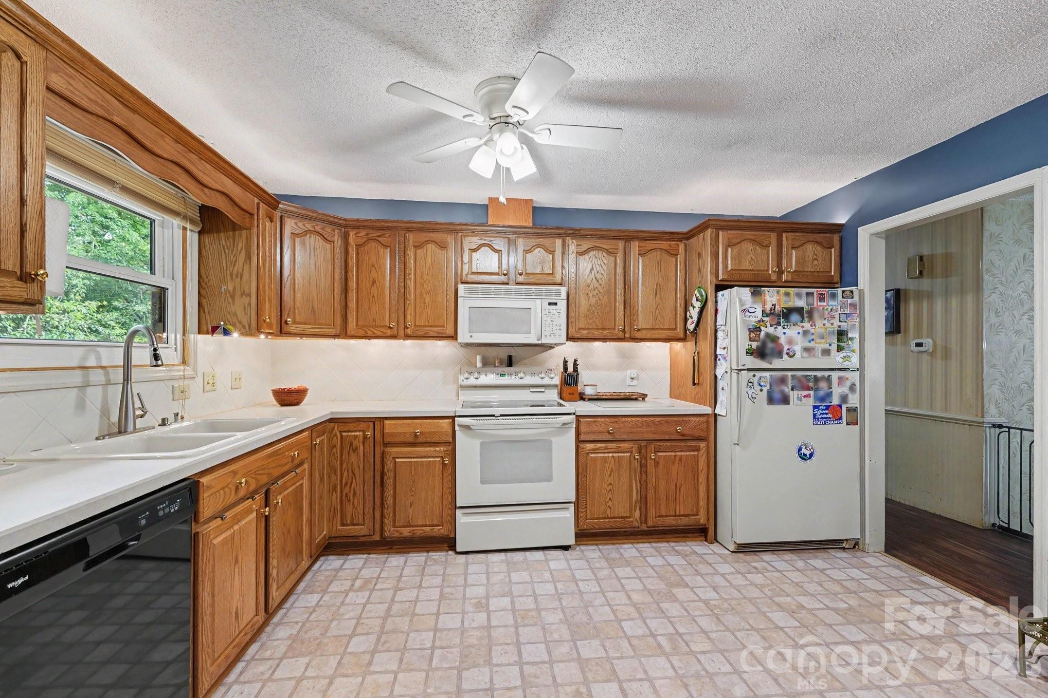 361 River Road — Advance