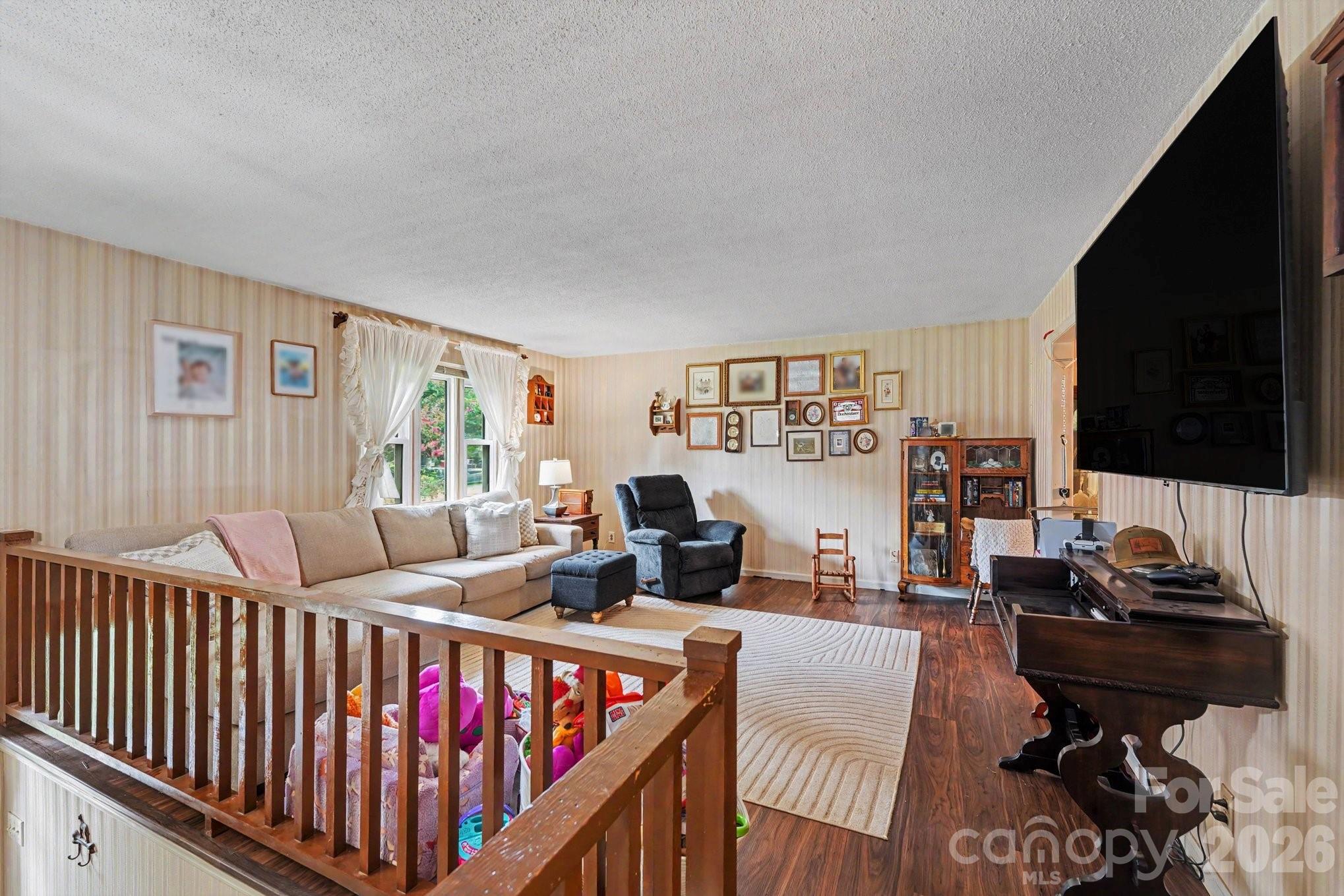 361 River Road — Advance