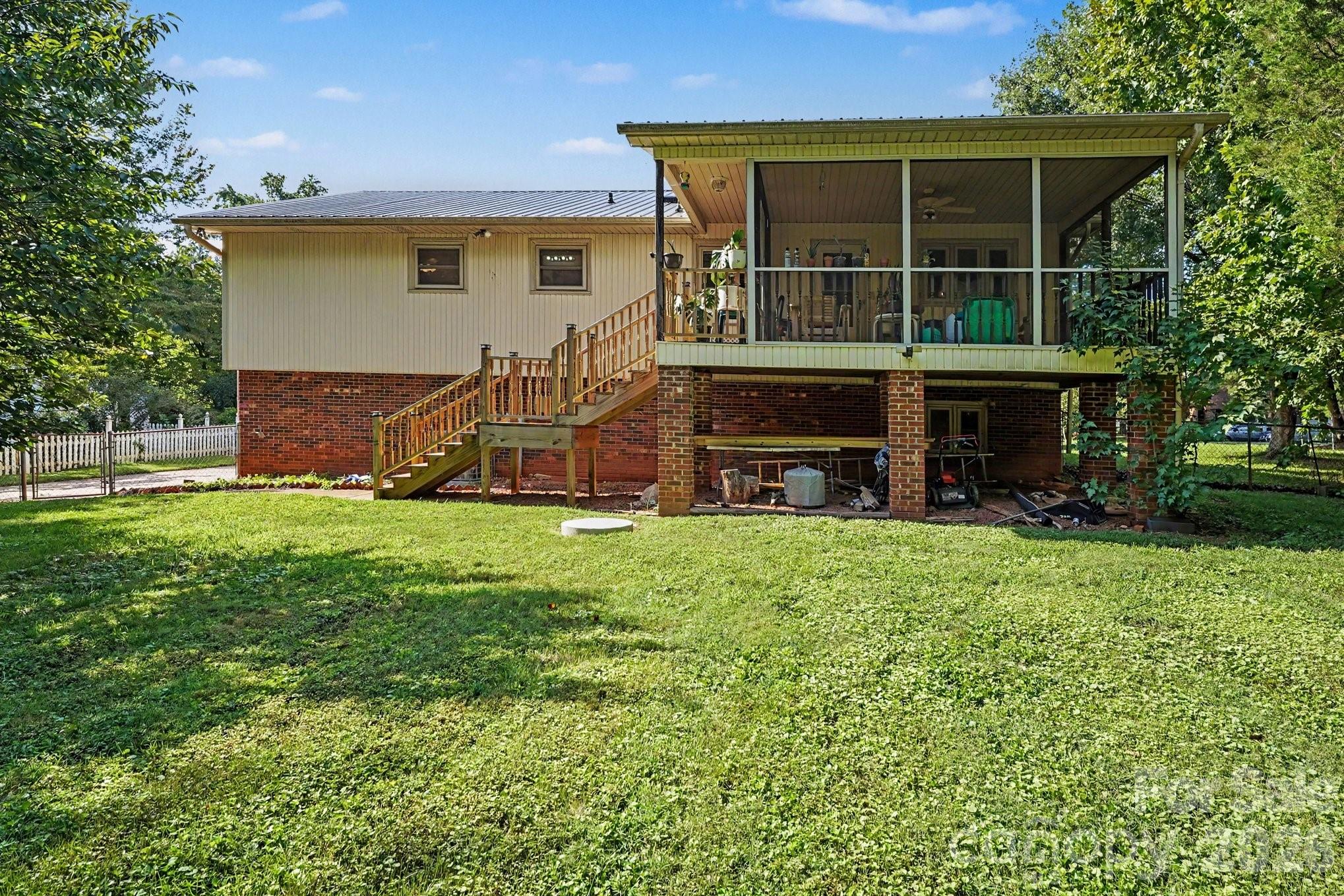 361 River Road — Advance