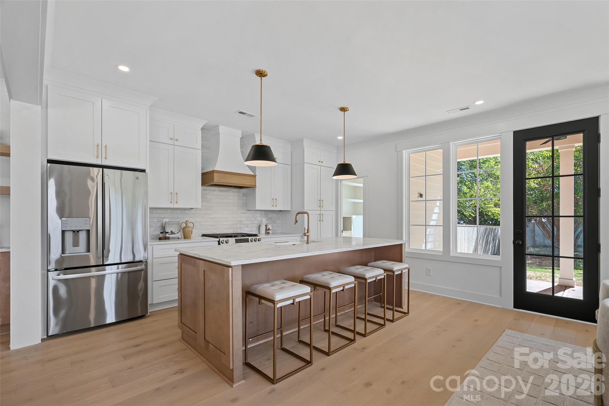 2900 Dogwood Avenue — Charlotte