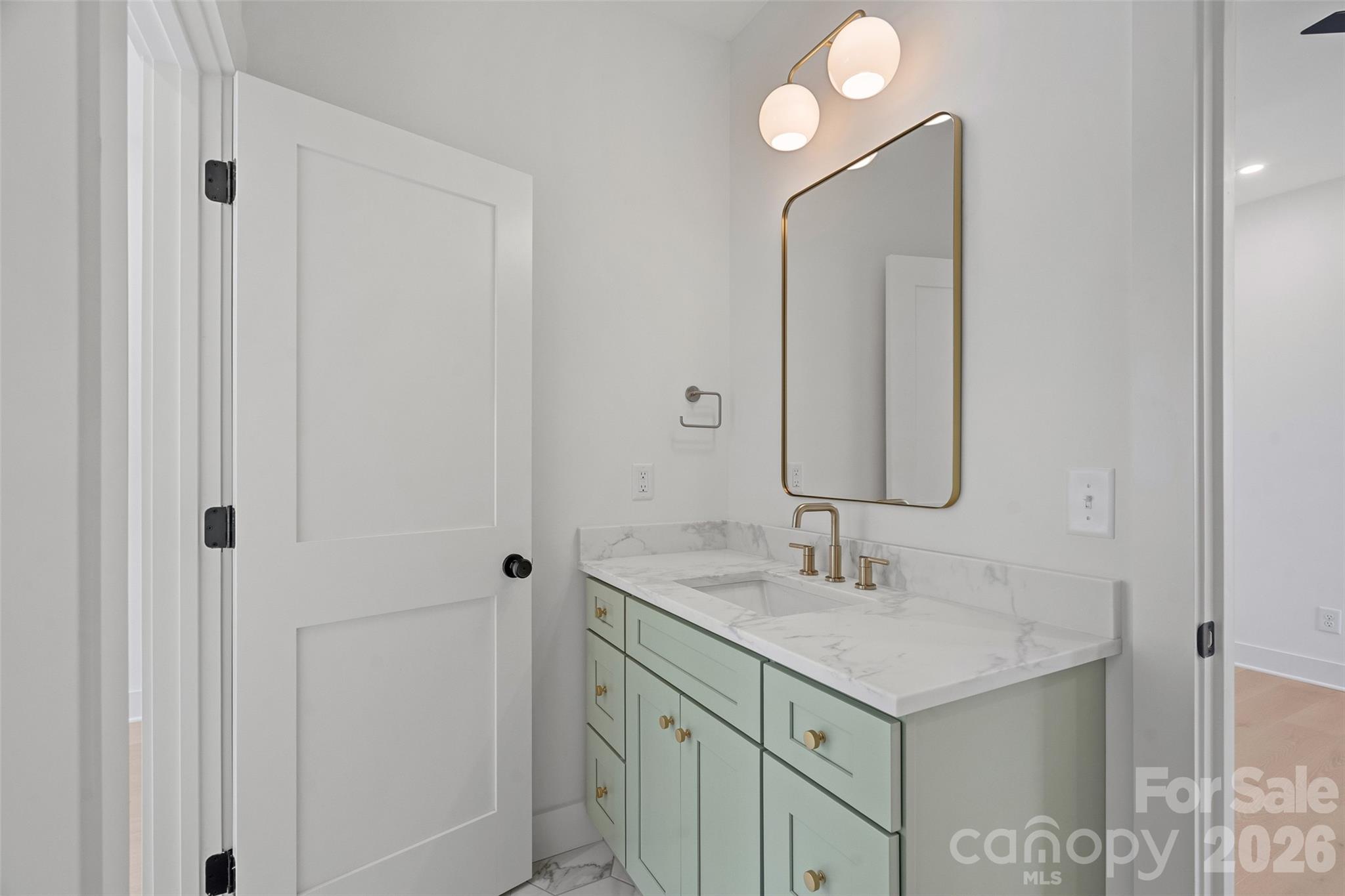 2900 Dogwood Avenue — Charlotte