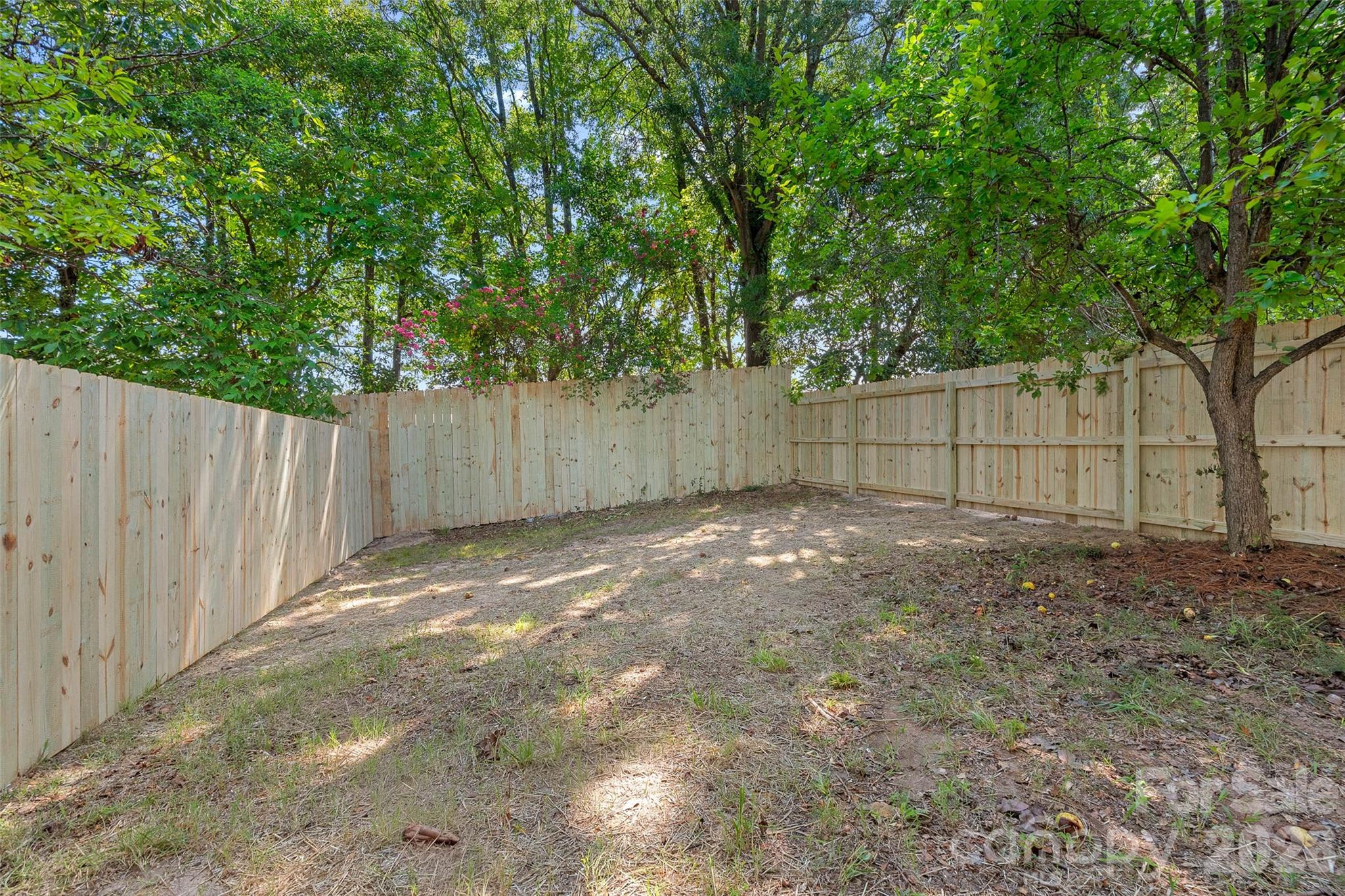2900 Dogwood Avenue — Charlotte
