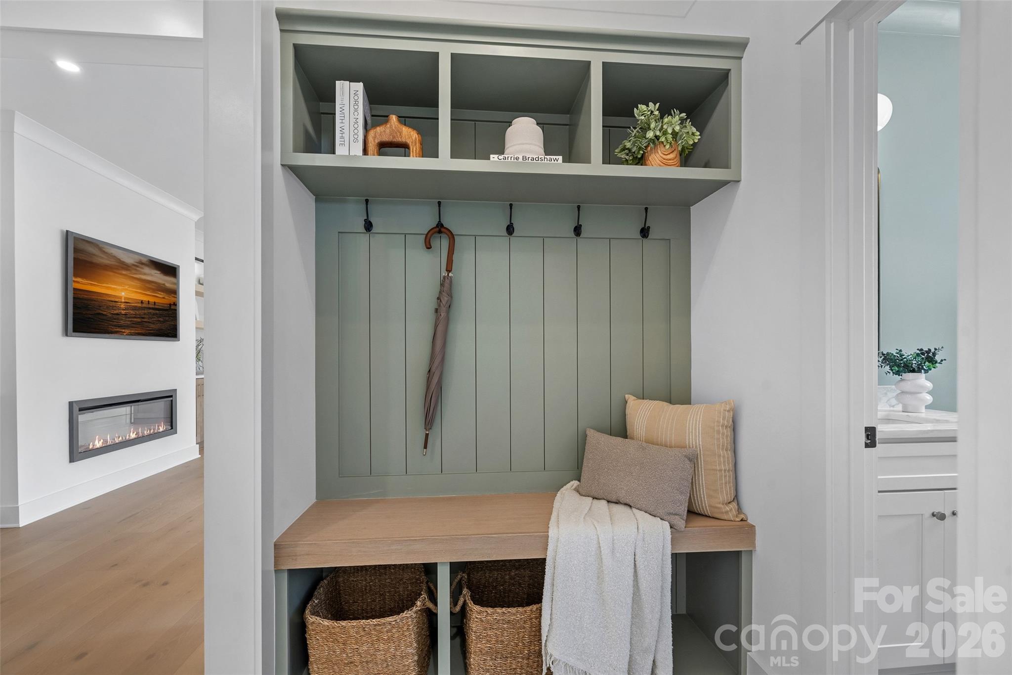 2902 Dogwood Avenue — Charlotte