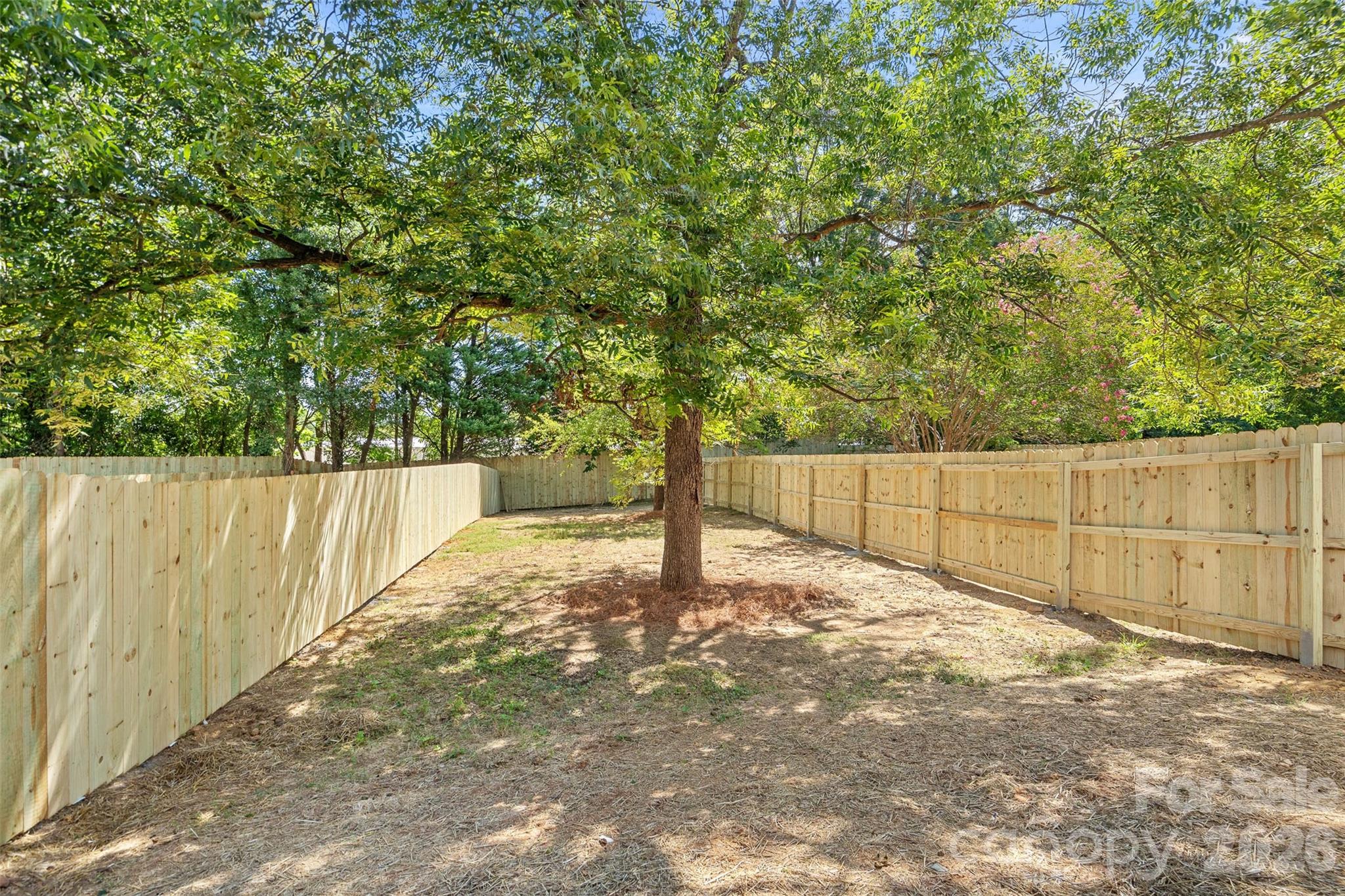 2902 Dogwood Avenue — Charlotte