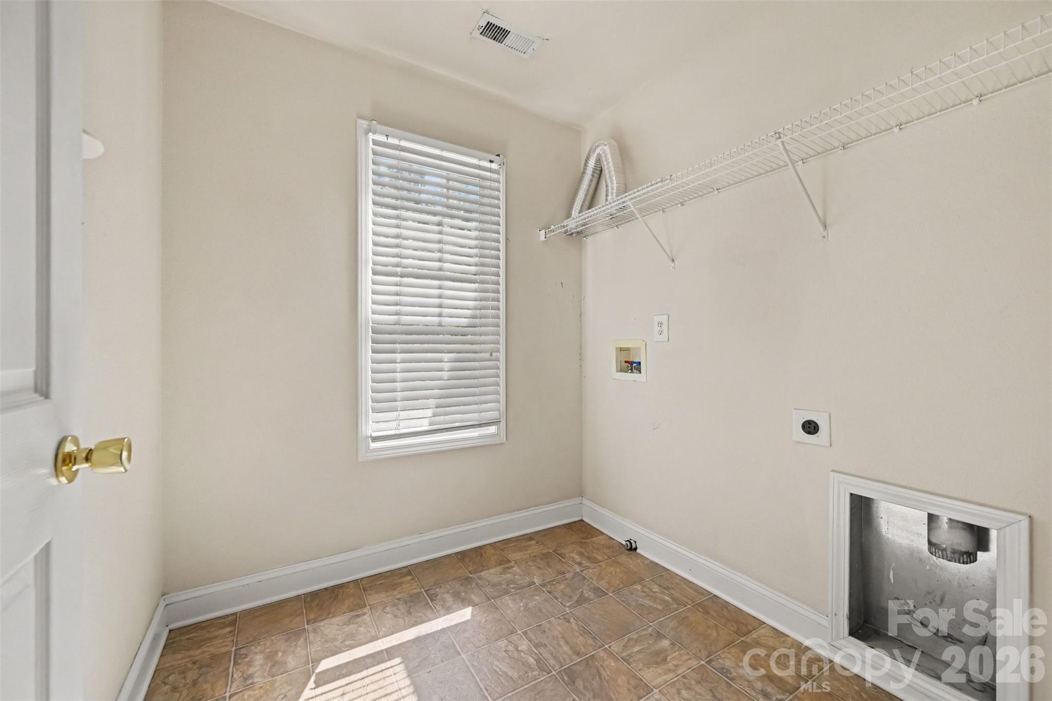 1745 Wilburn Park Lane NW — Charlotte