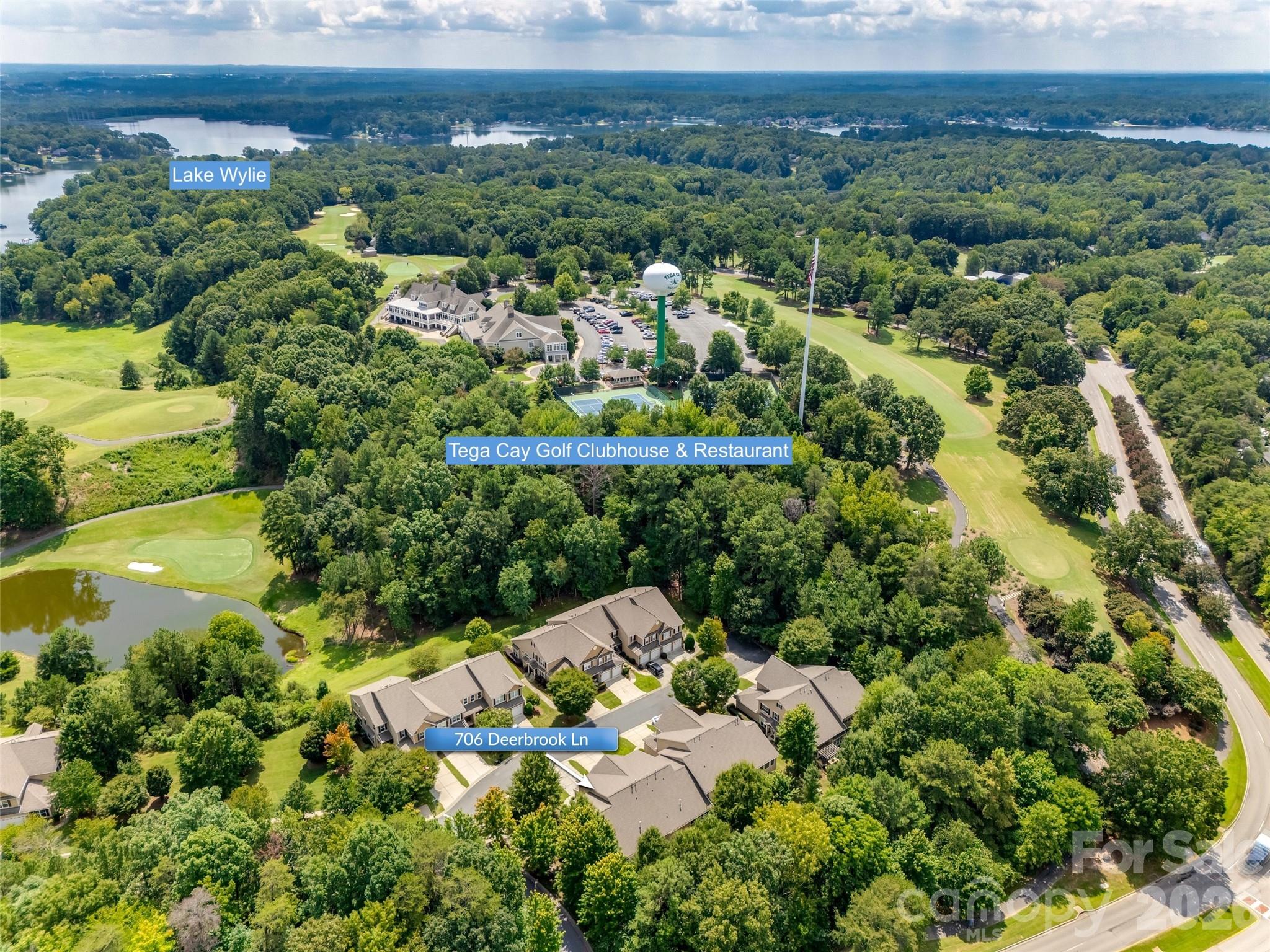706 Deerbrook Lane — Tega Cay