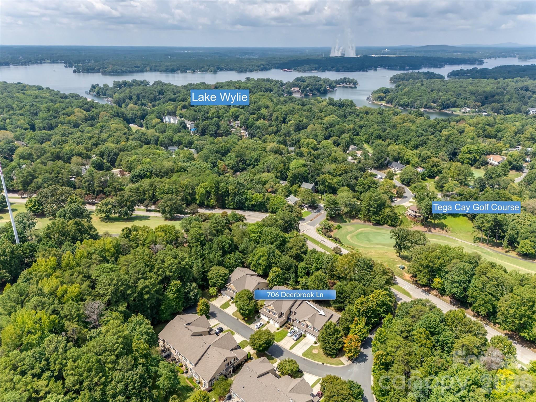 706 Deerbrook Lane — Tega Cay