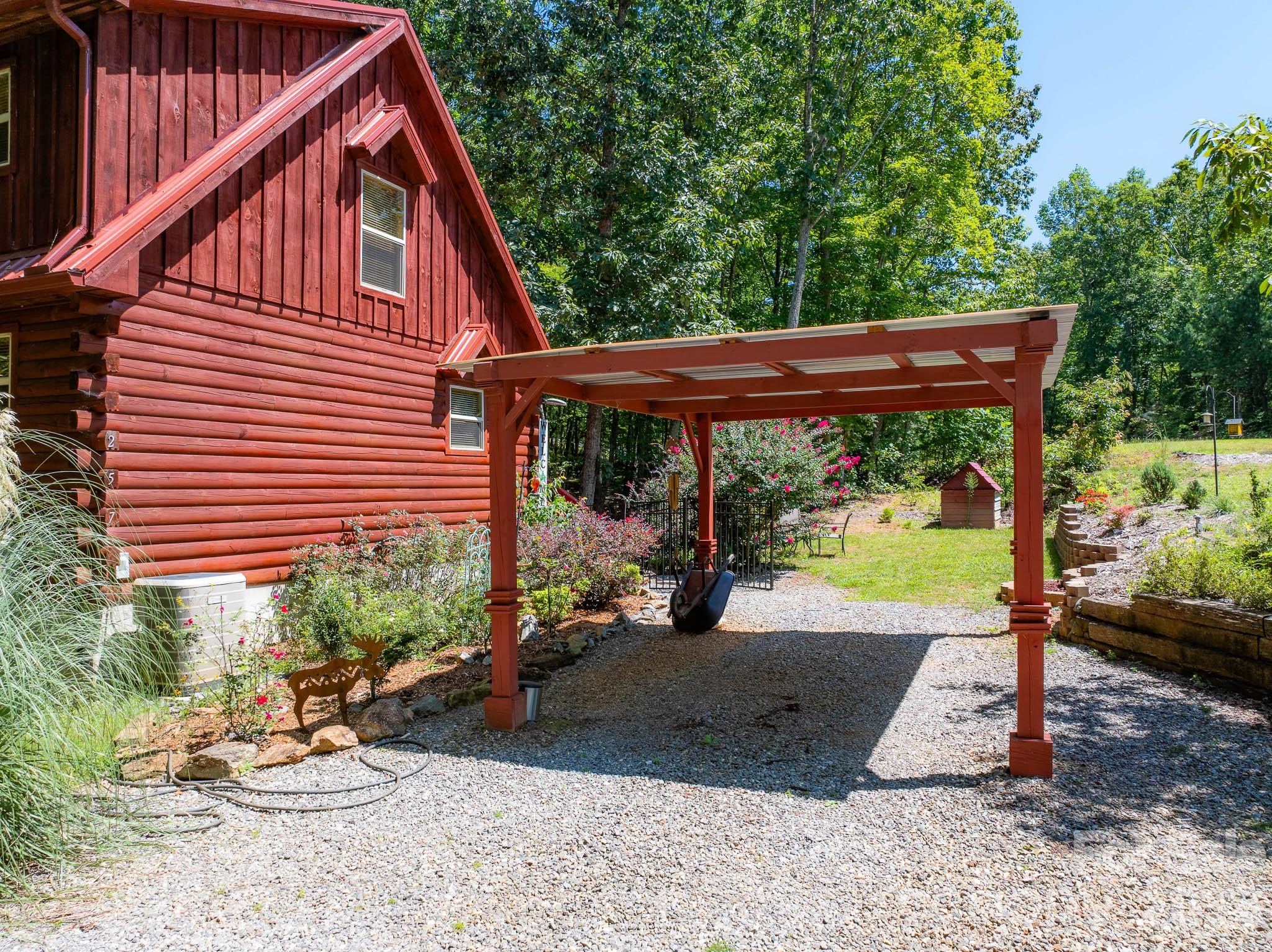 257 Adirondack Trail #180 — Nebo