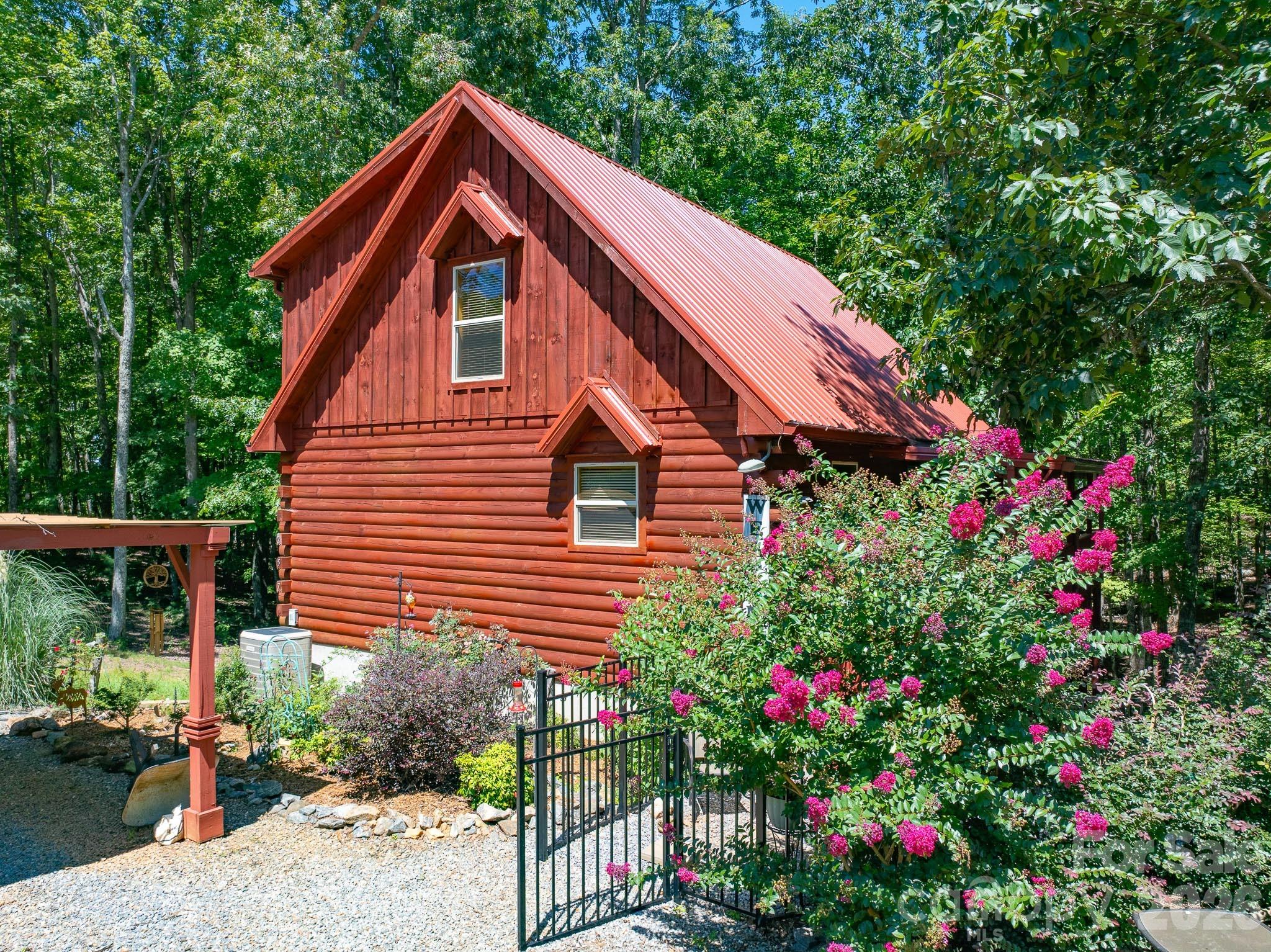 257 Adirondack Trail #180 — Nebo