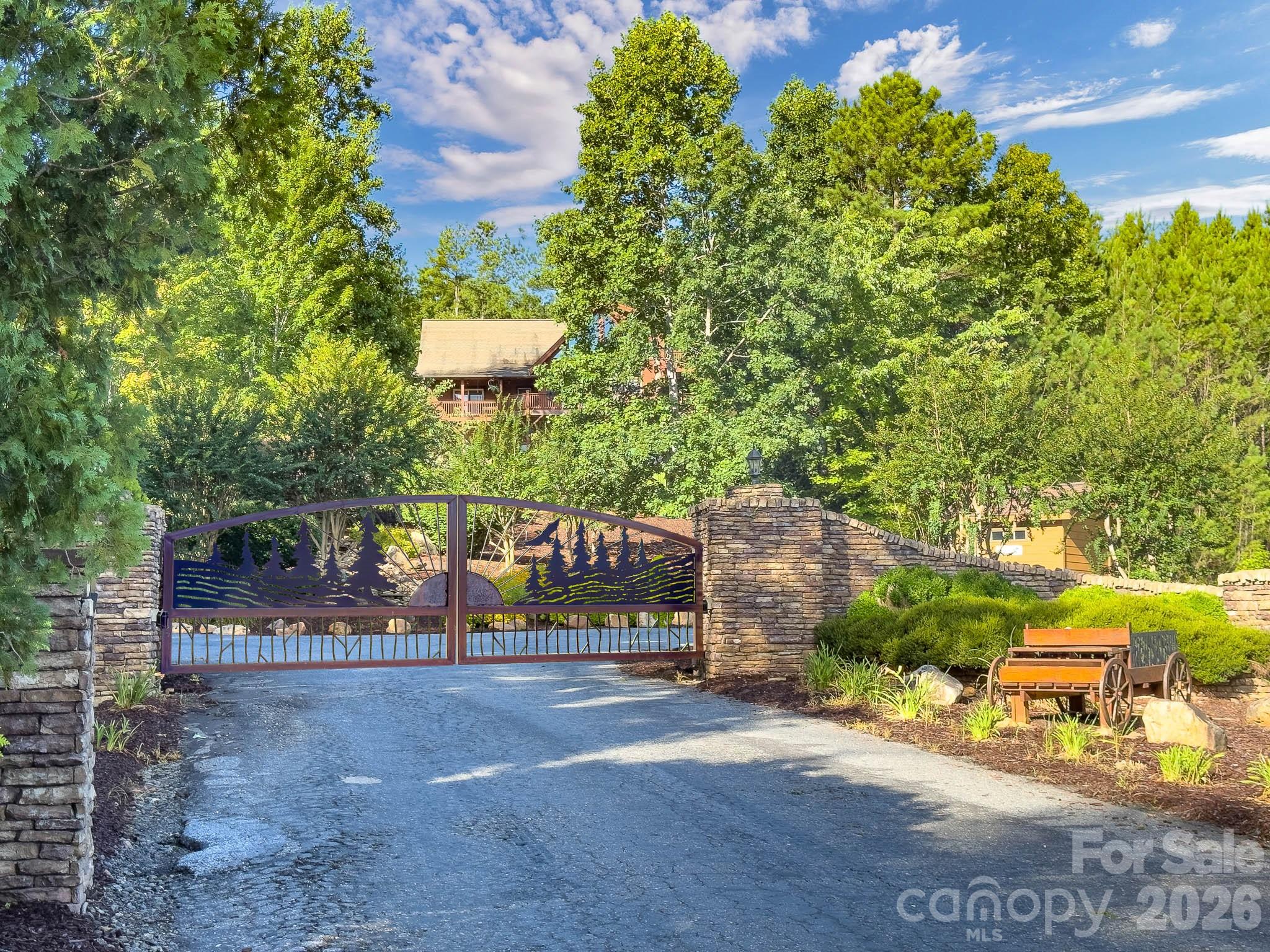 257 Adirondack Trail #180 — Nebo