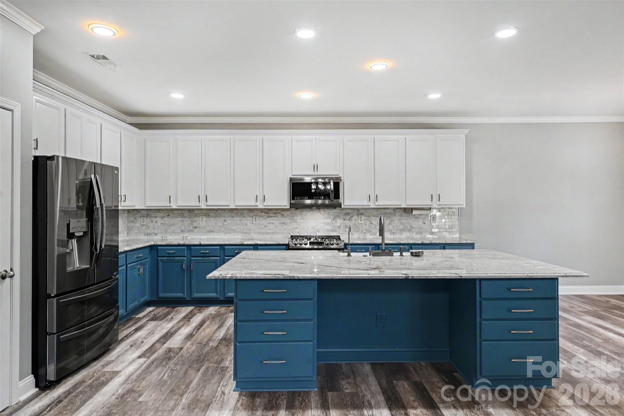 325 Mount Side Way — Fort Mill