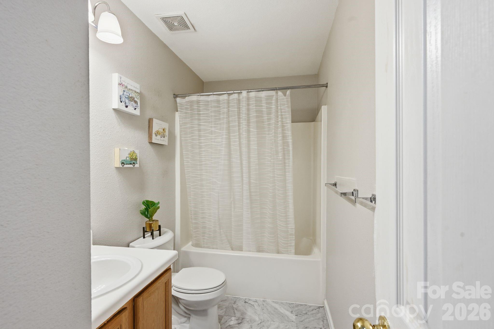 5816 Wallace Avenue — Charlotte
