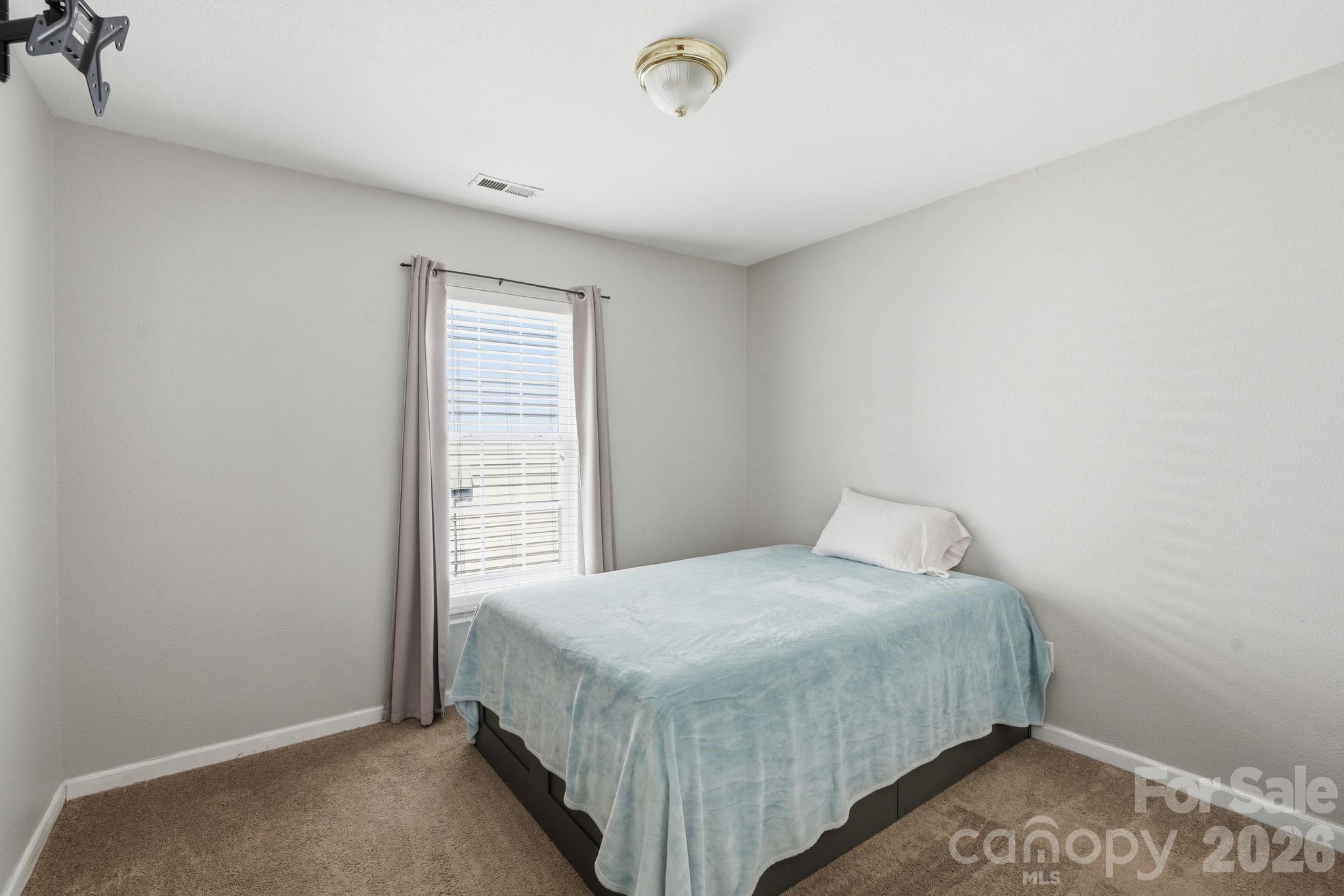5816 Wallace Avenue — Charlotte