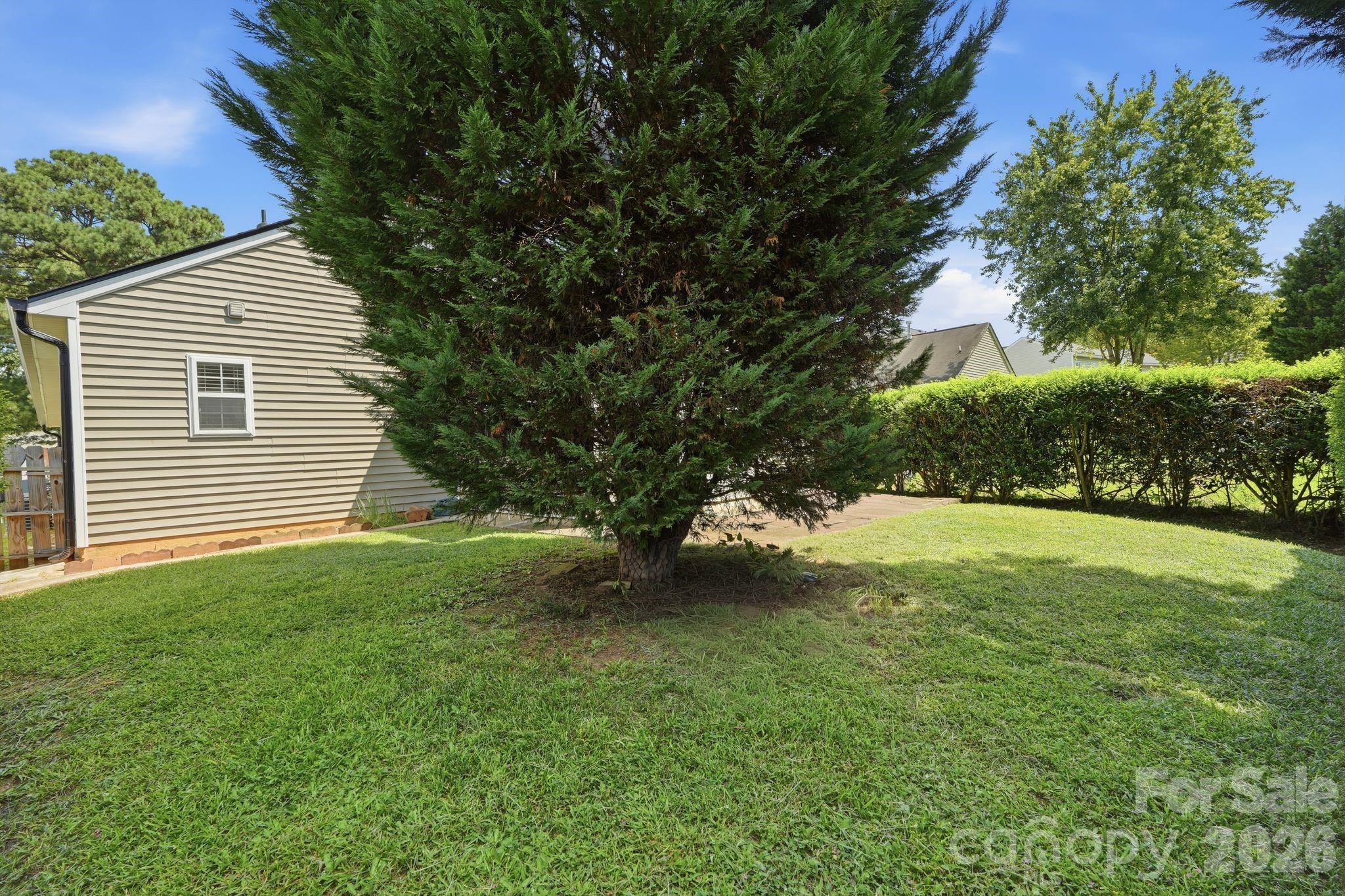 5816 Wallace Avenue — Charlotte