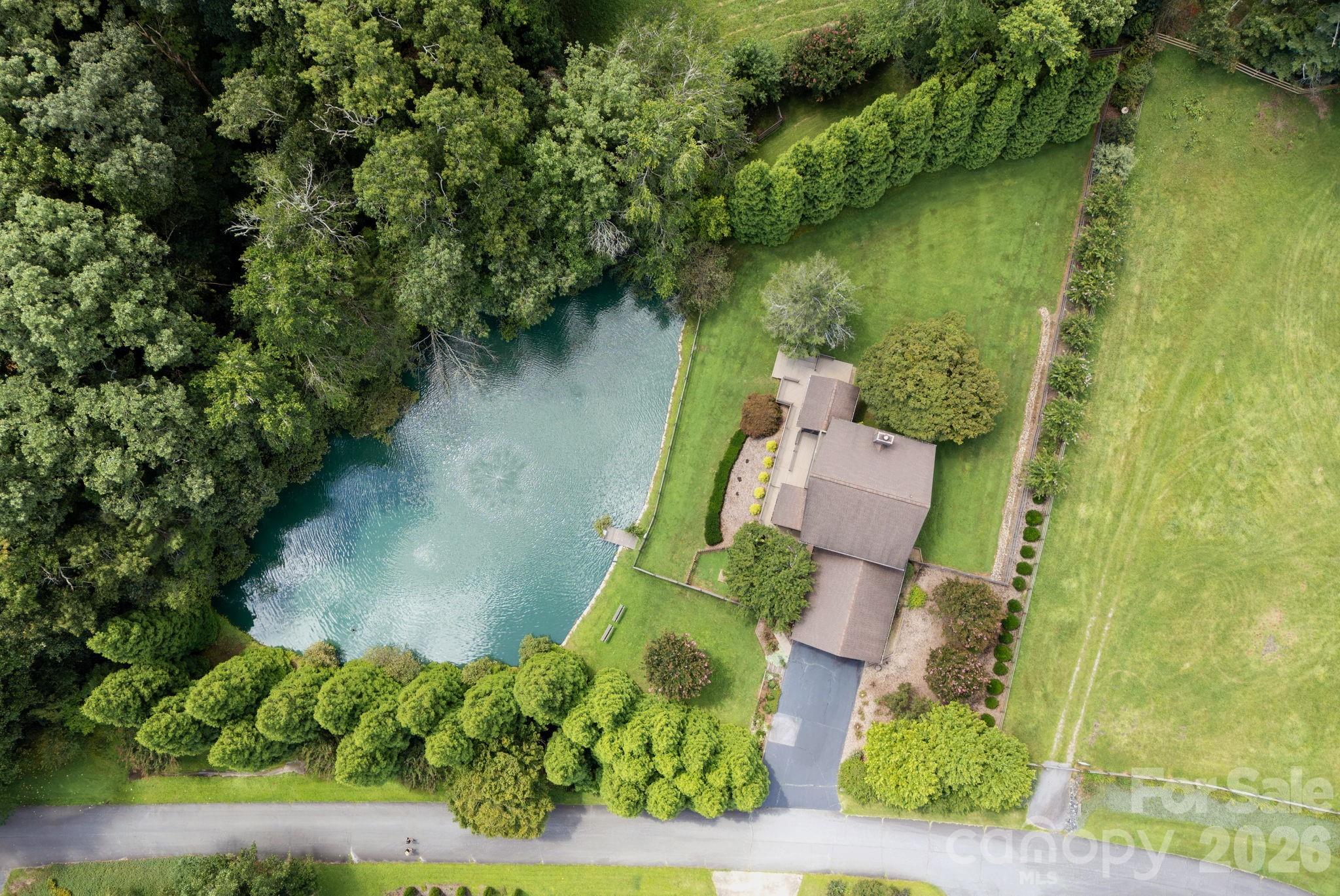 20 Spring Lake Drive — Mills River