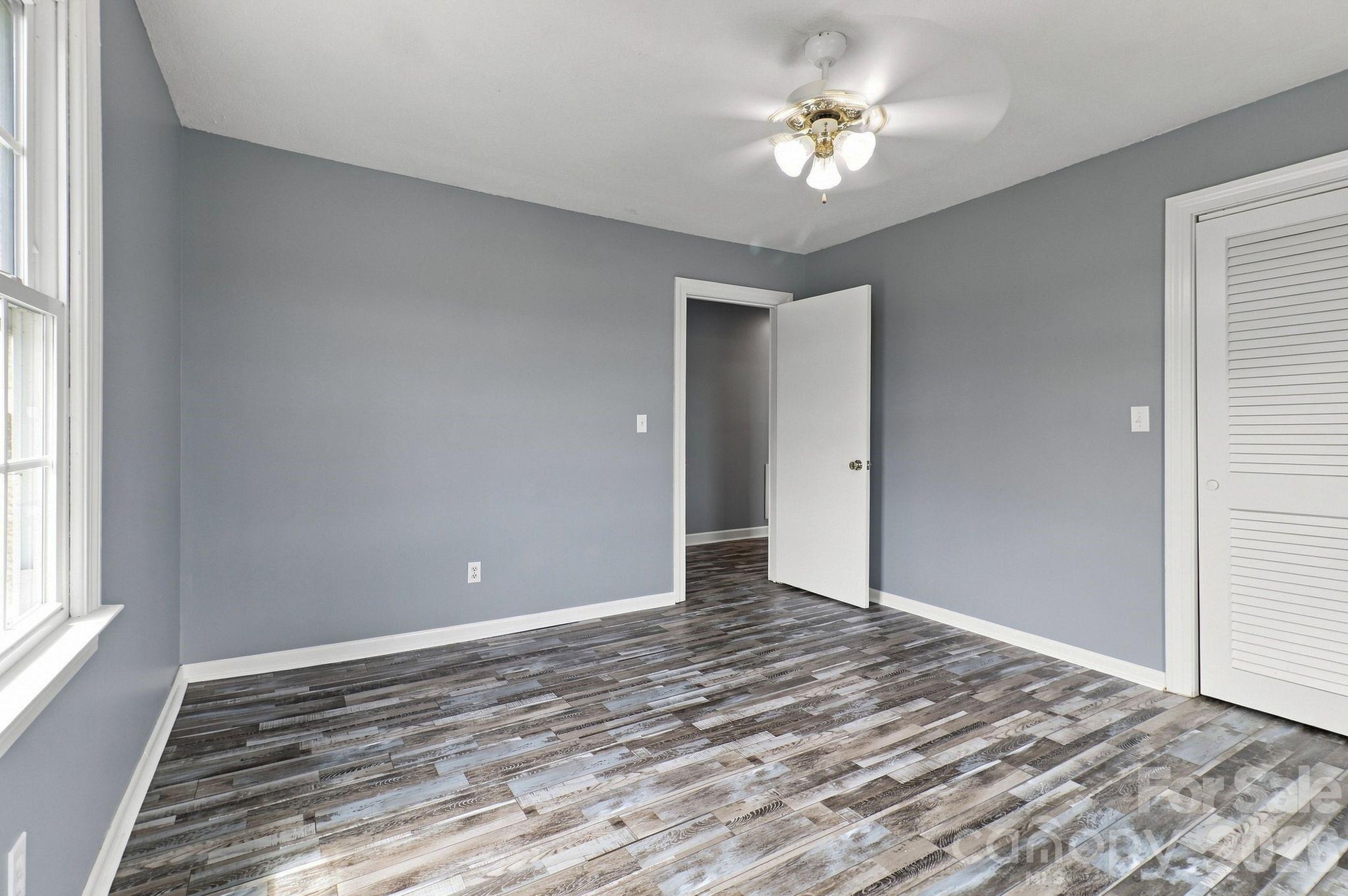 1664 Chase High Road — Forest City