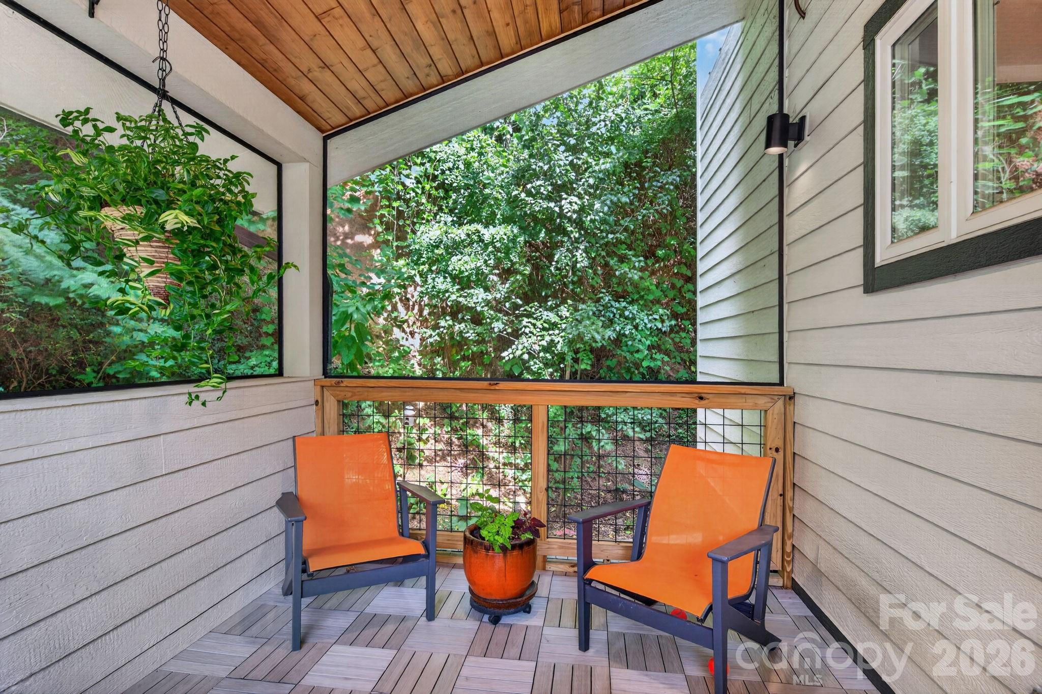 53 Waynesville Avenue — Asheville