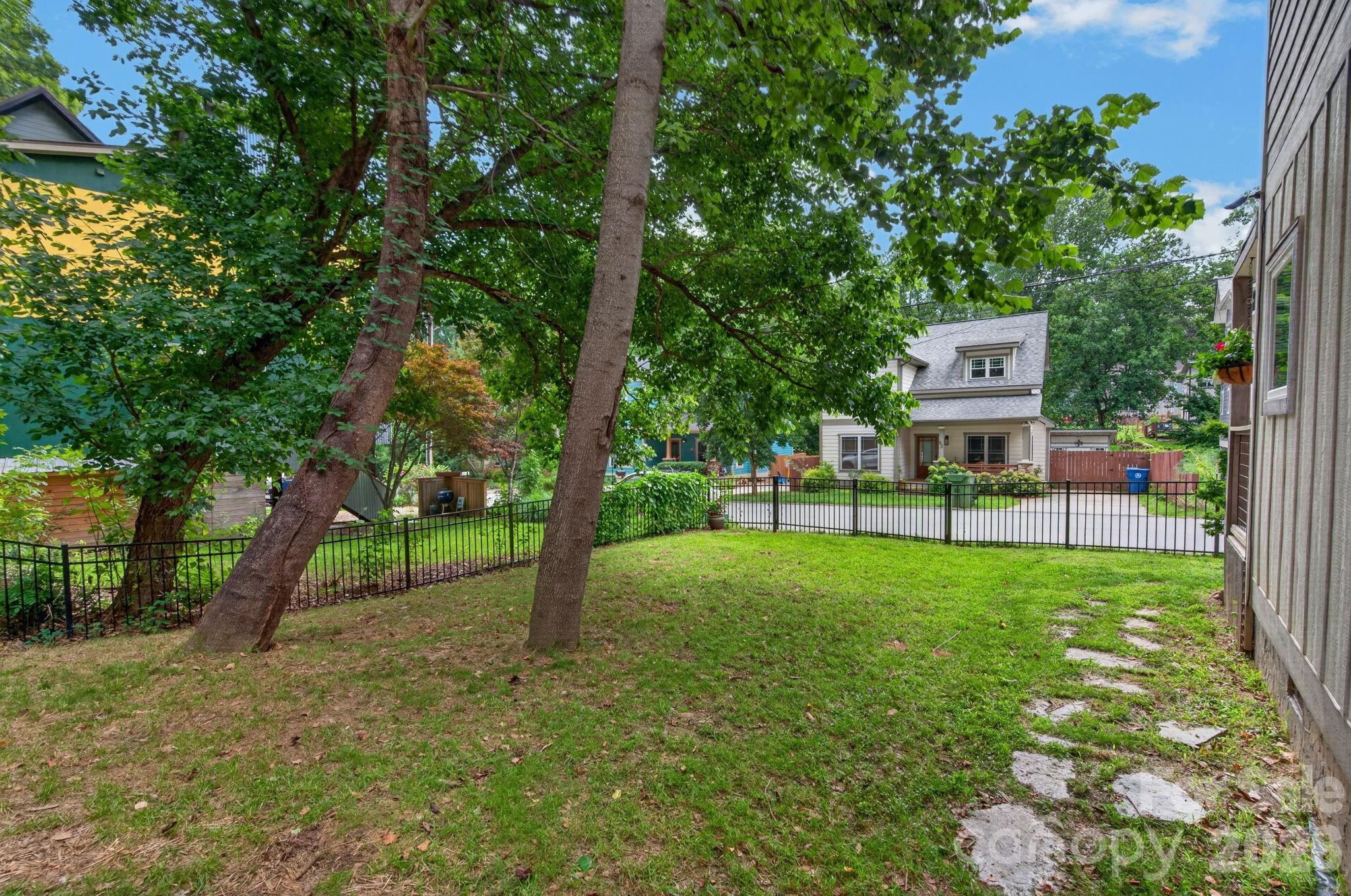 53 Waynesville Avenue — Asheville