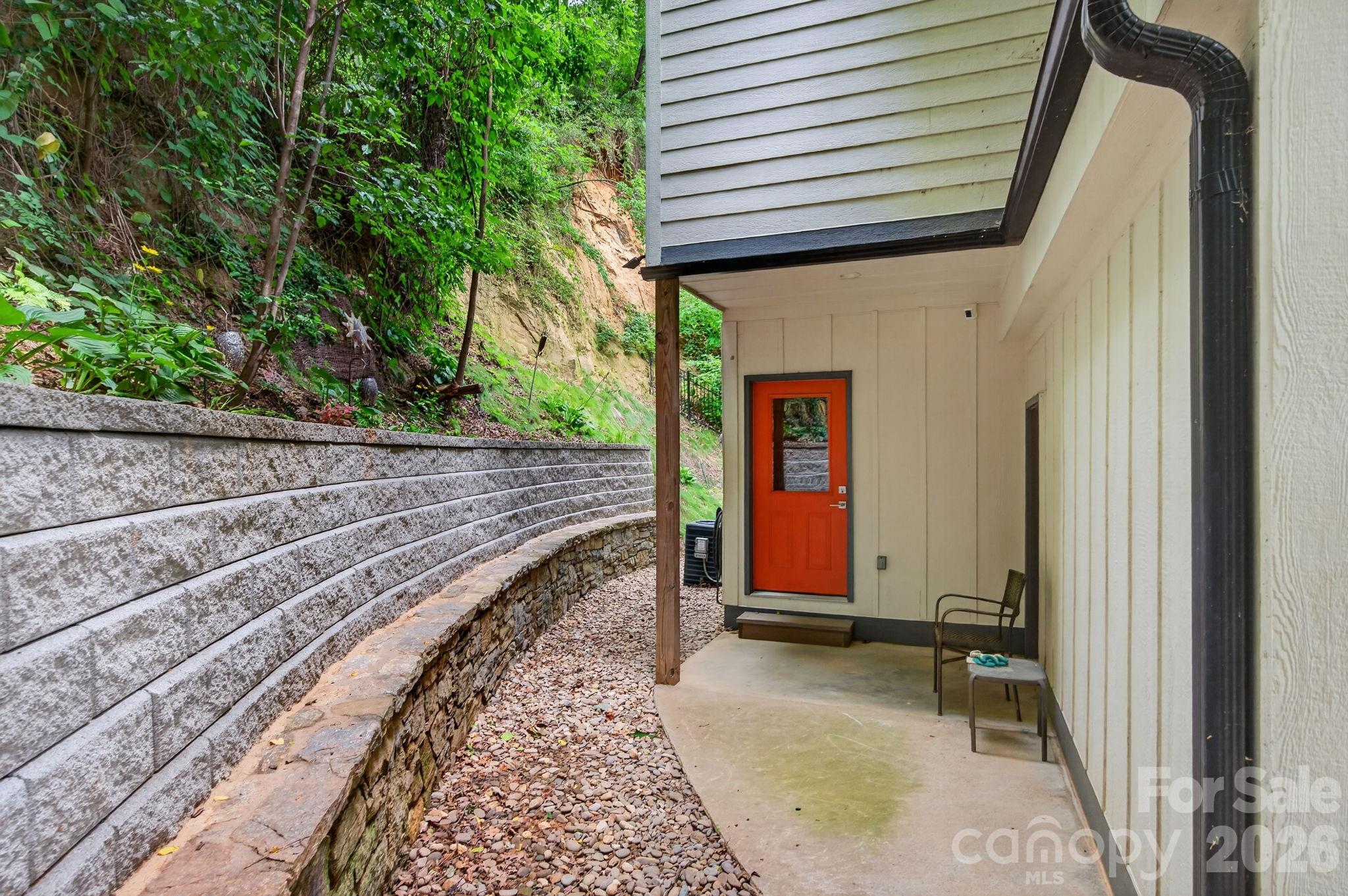53 Waynesville Avenue — Asheville