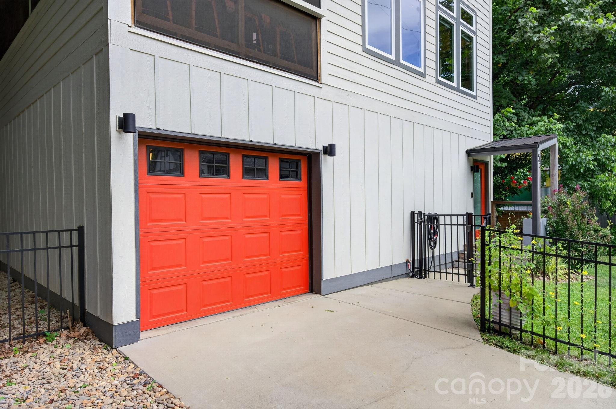 53 Waynesville Avenue — Asheville