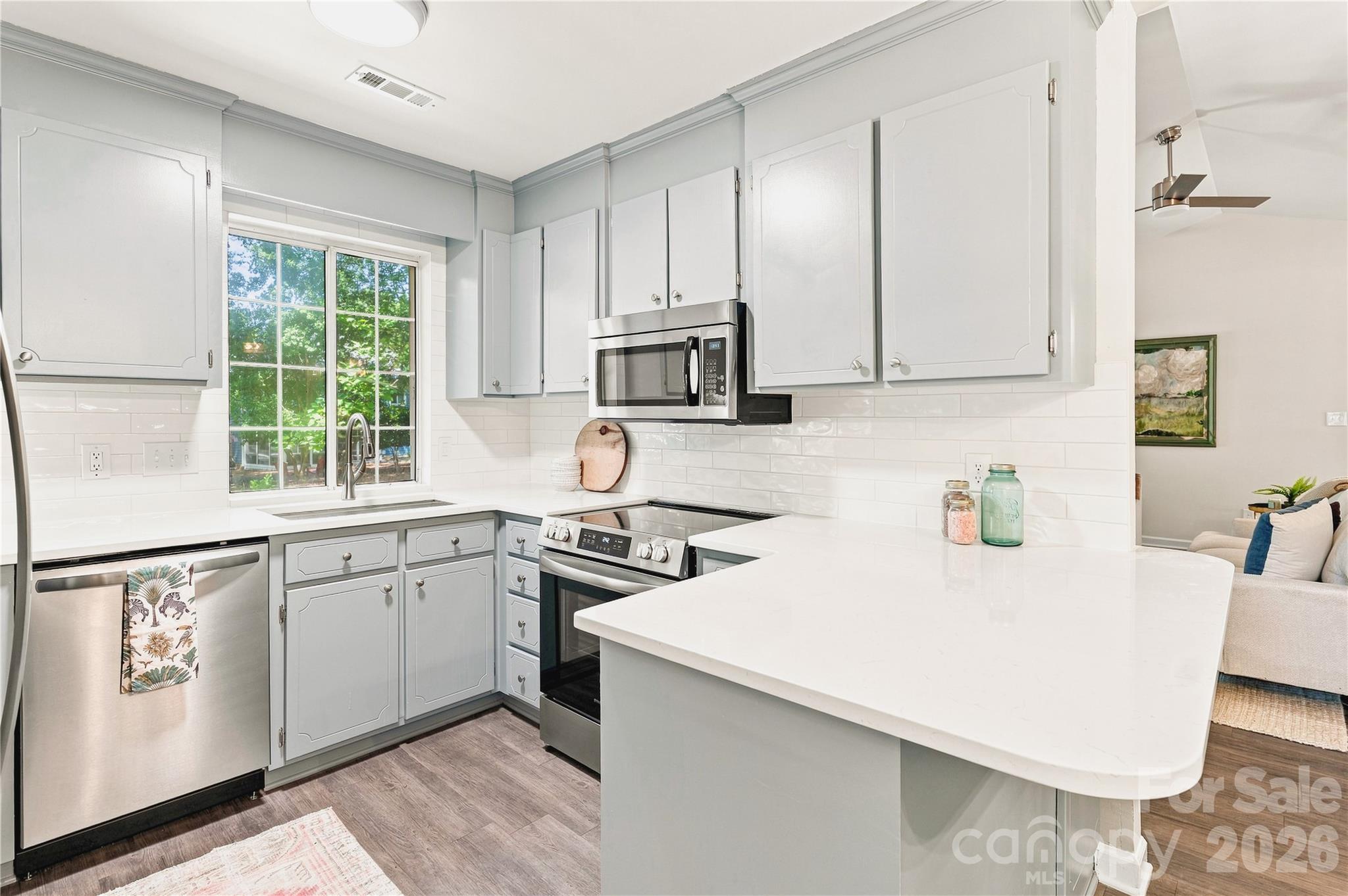 8805 Golf Ridge Drive — Charlotte