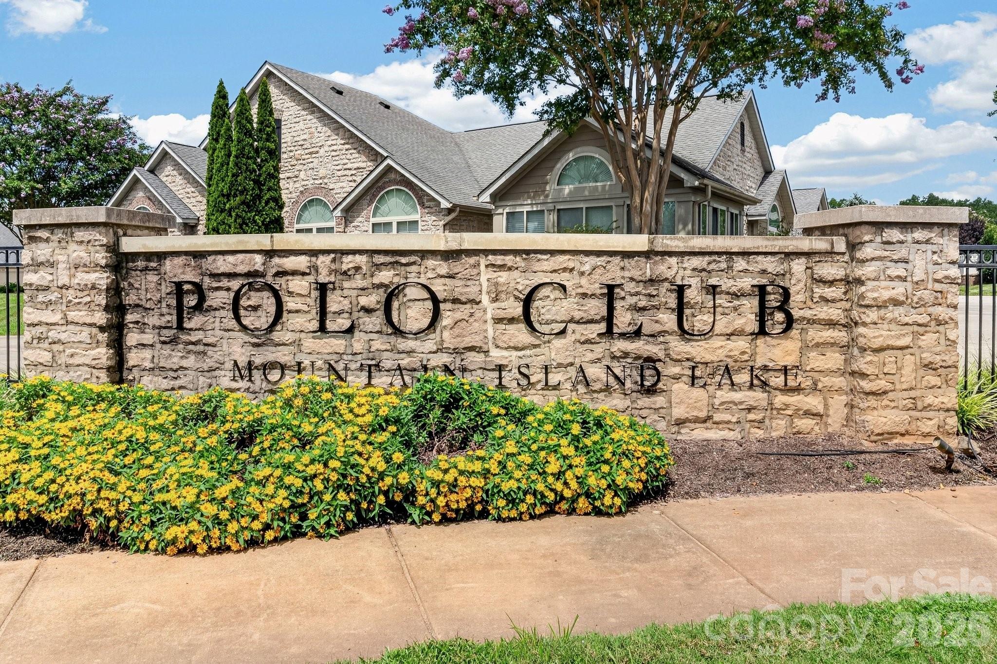 4745 Polo Gate Boulevard — Charlotte