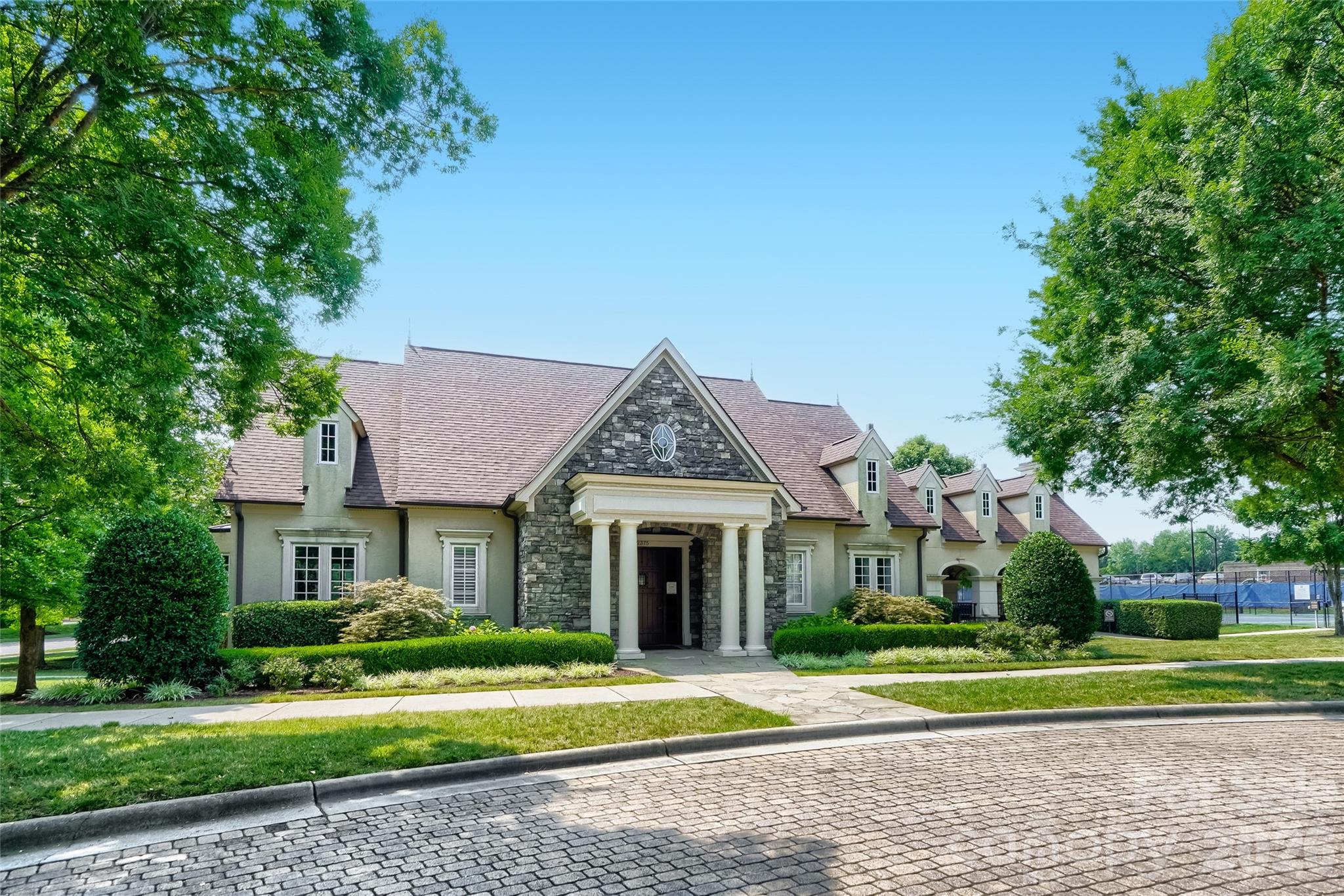 9547 Burford Lane NW — Concord