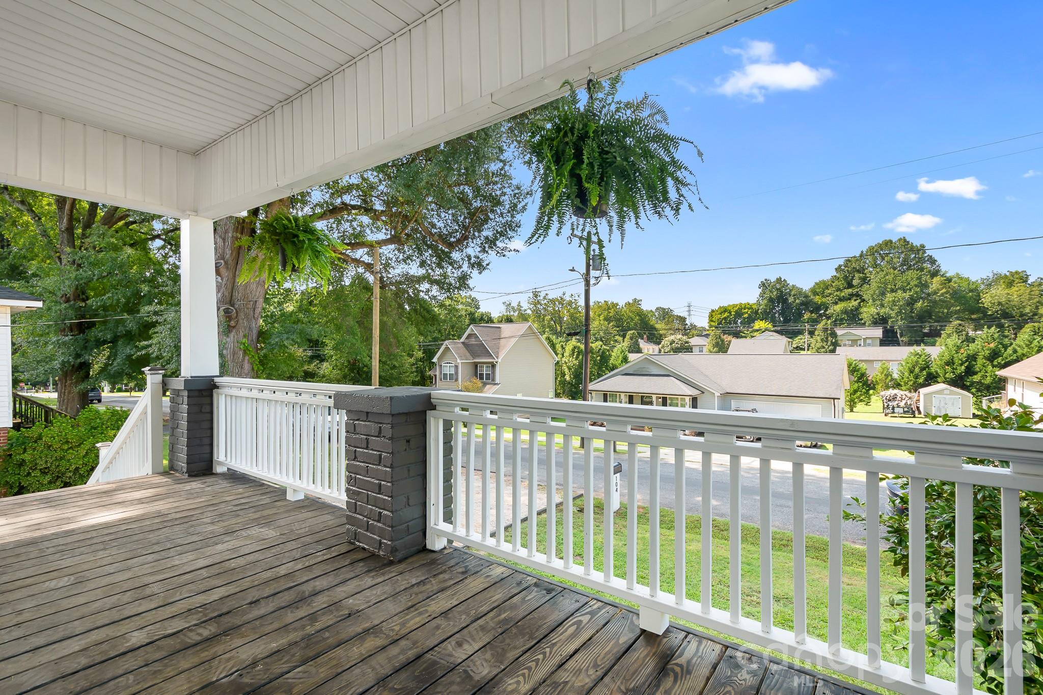 104 1st Avenue — China Grove