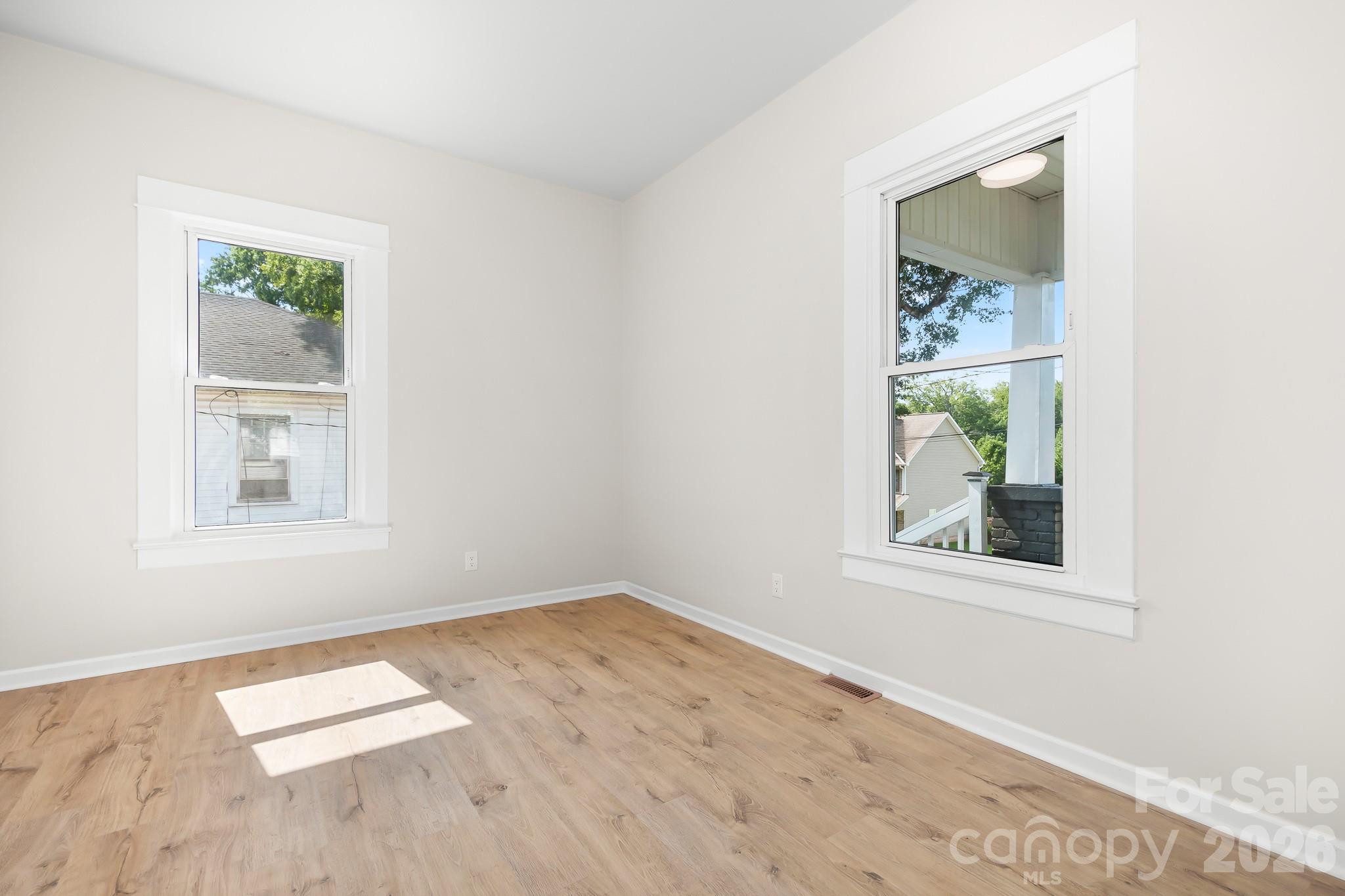 104 1st Avenue — China Grove