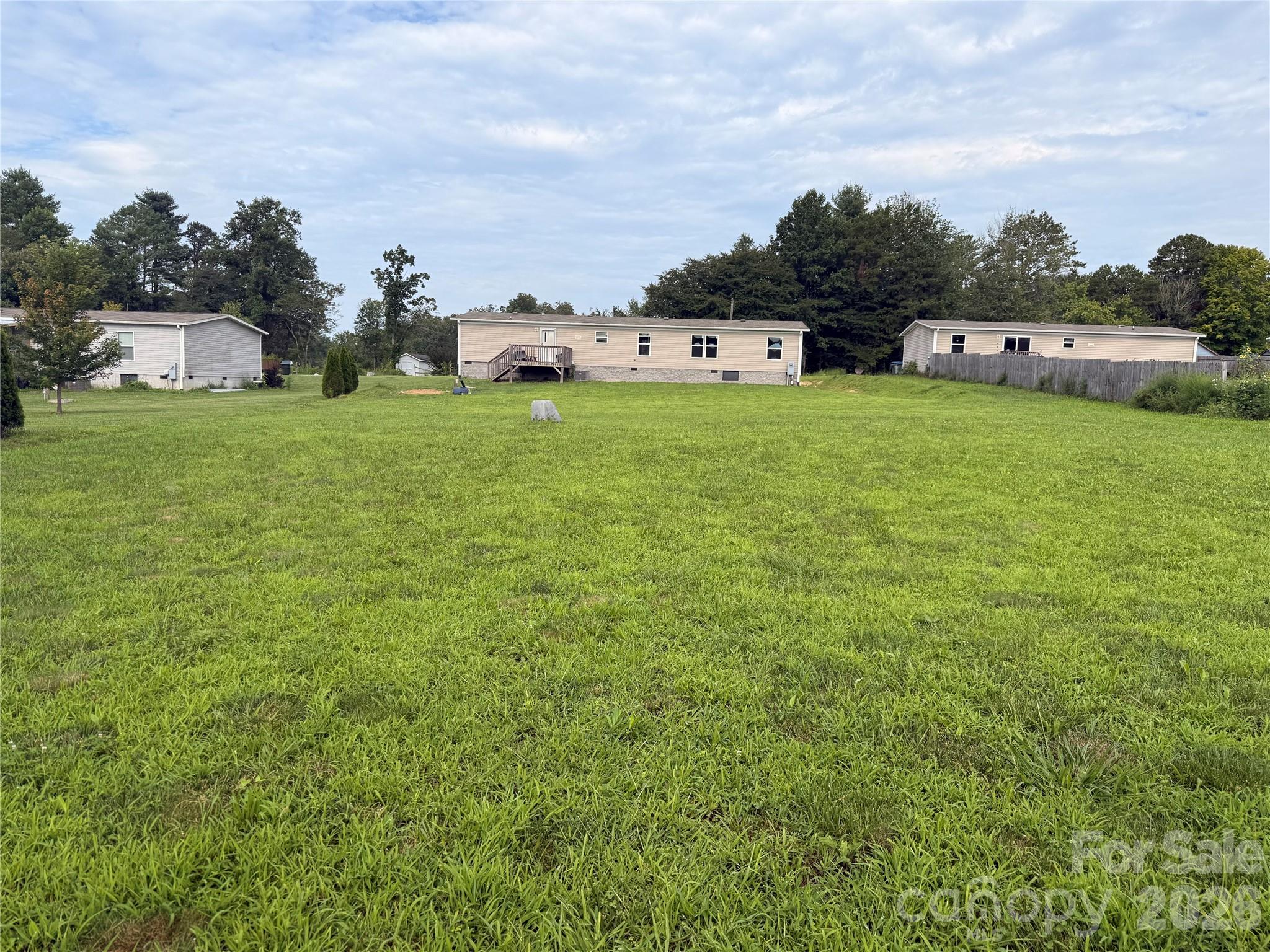 37 Mossy Brook Trail — Hendersonville
