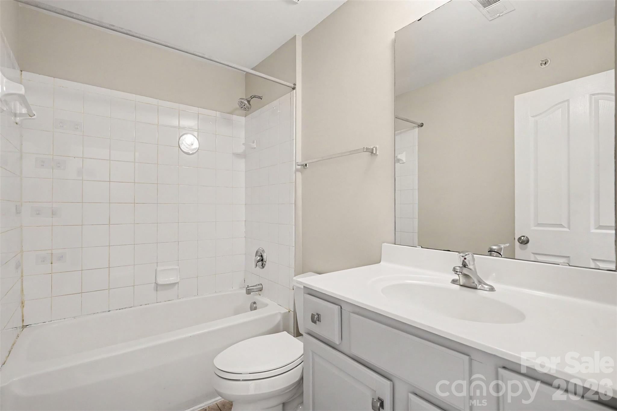 11286 Hyde Pointe Court — Charlotte