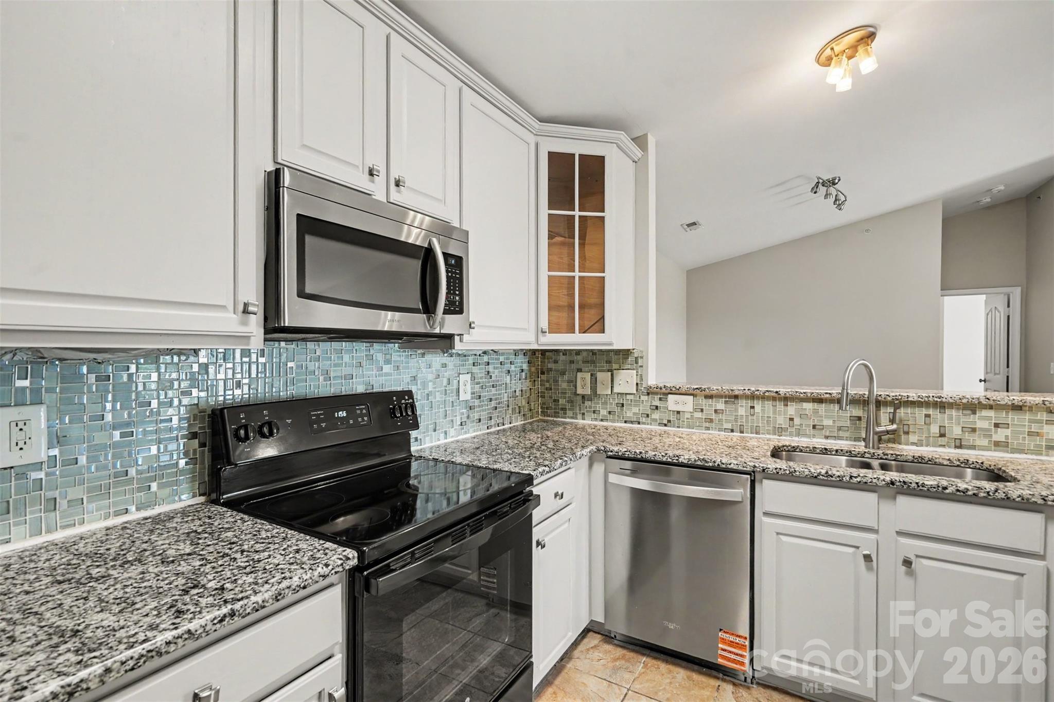11286 Hyde Pointe Court — Charlotte