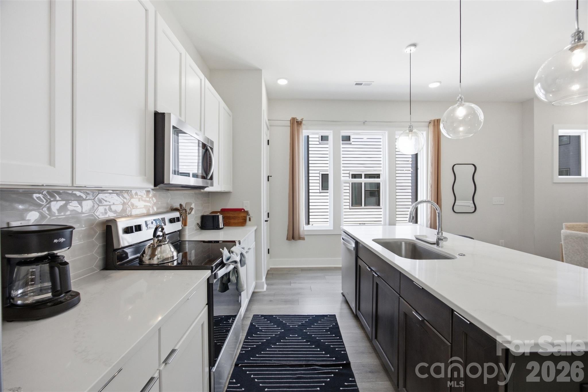 509 Strong Avenue — Charlotte
