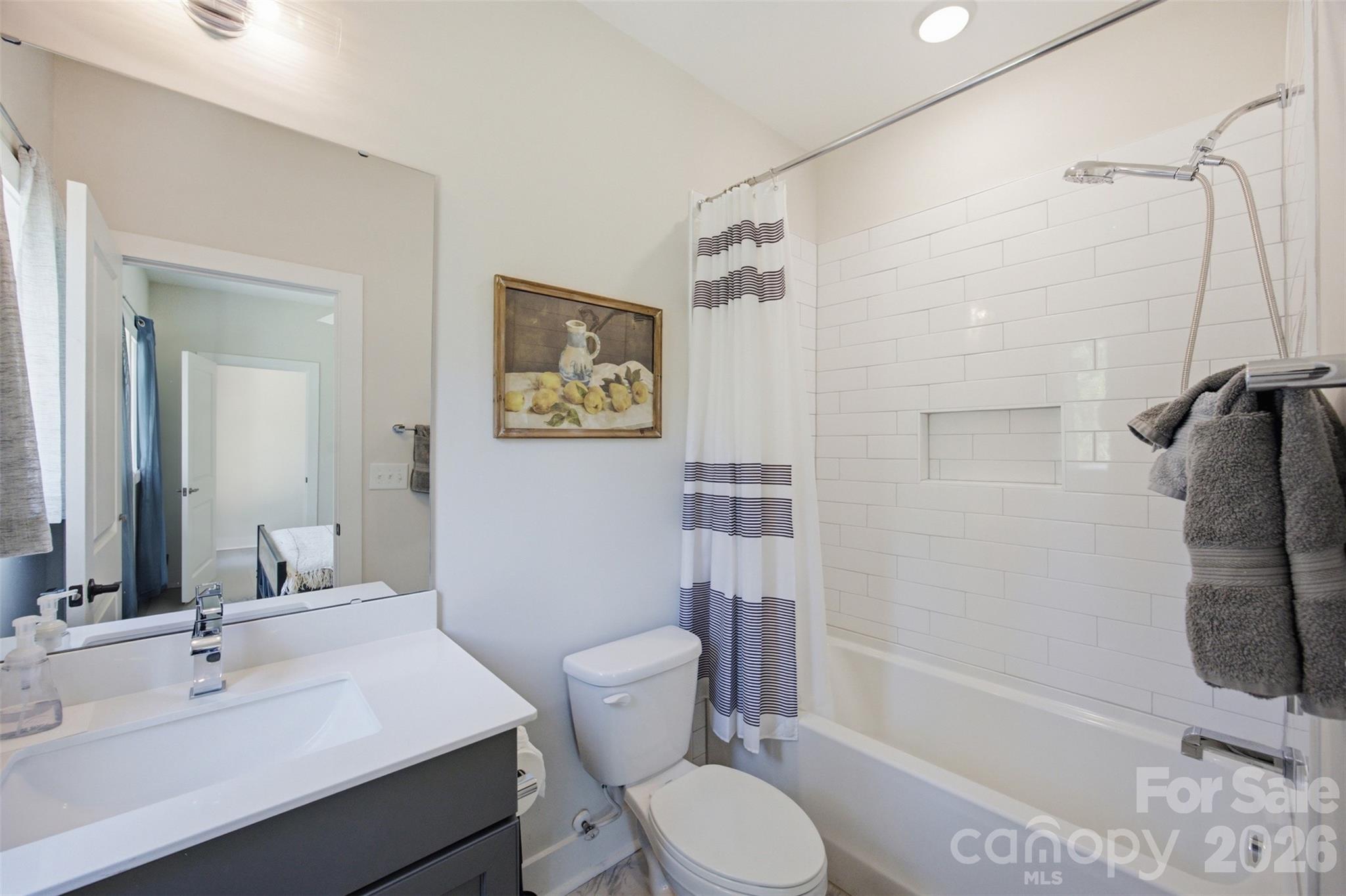 509 Strong Avenue — Charlotte