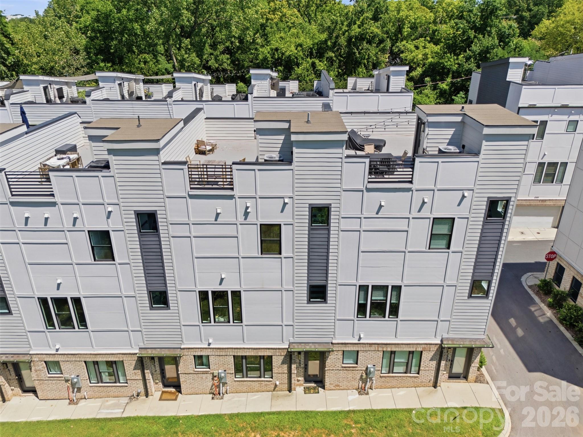 509 Strong Avenue — Charlotte
