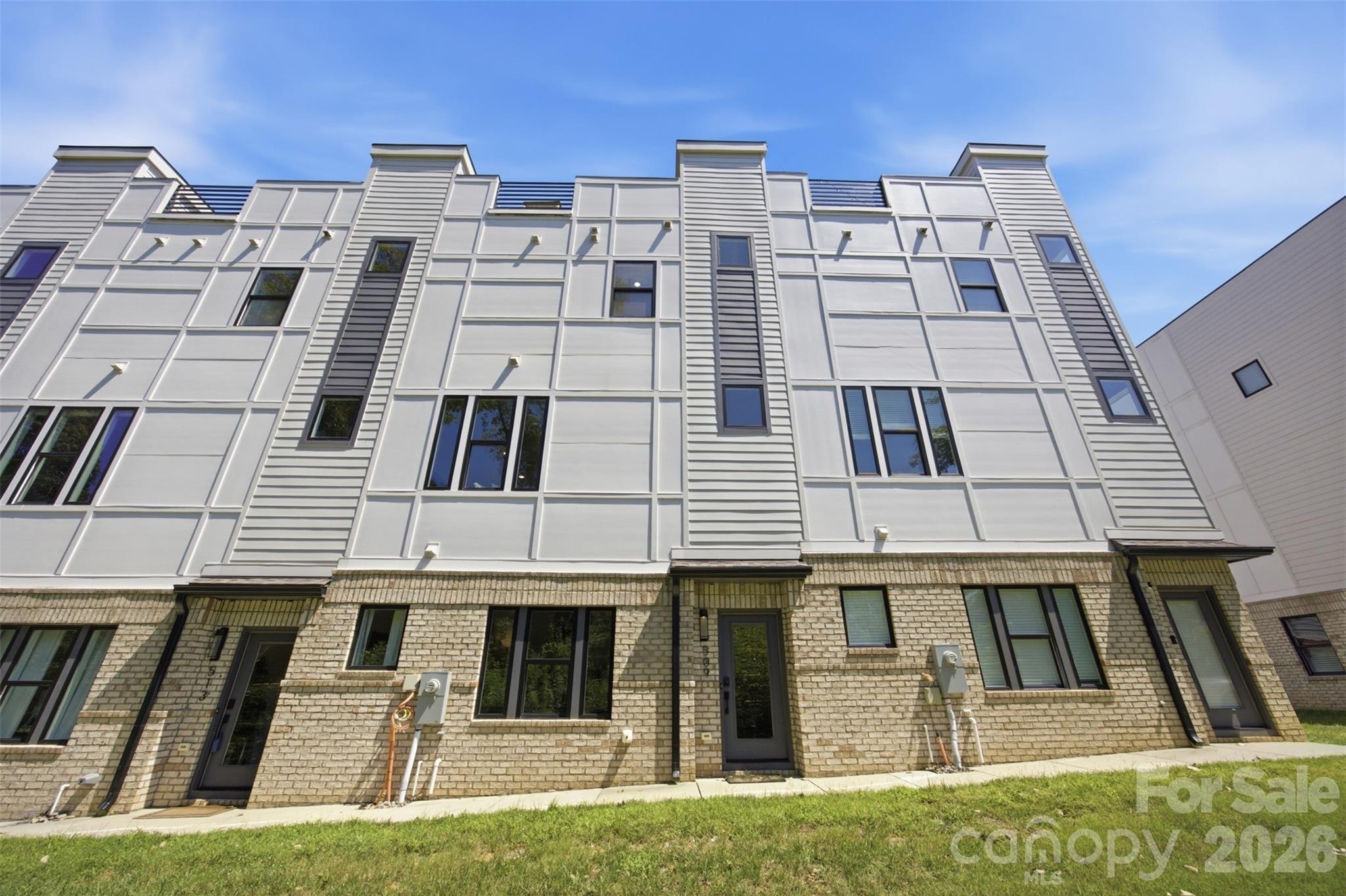 509 Strong Avenue — Charlotte