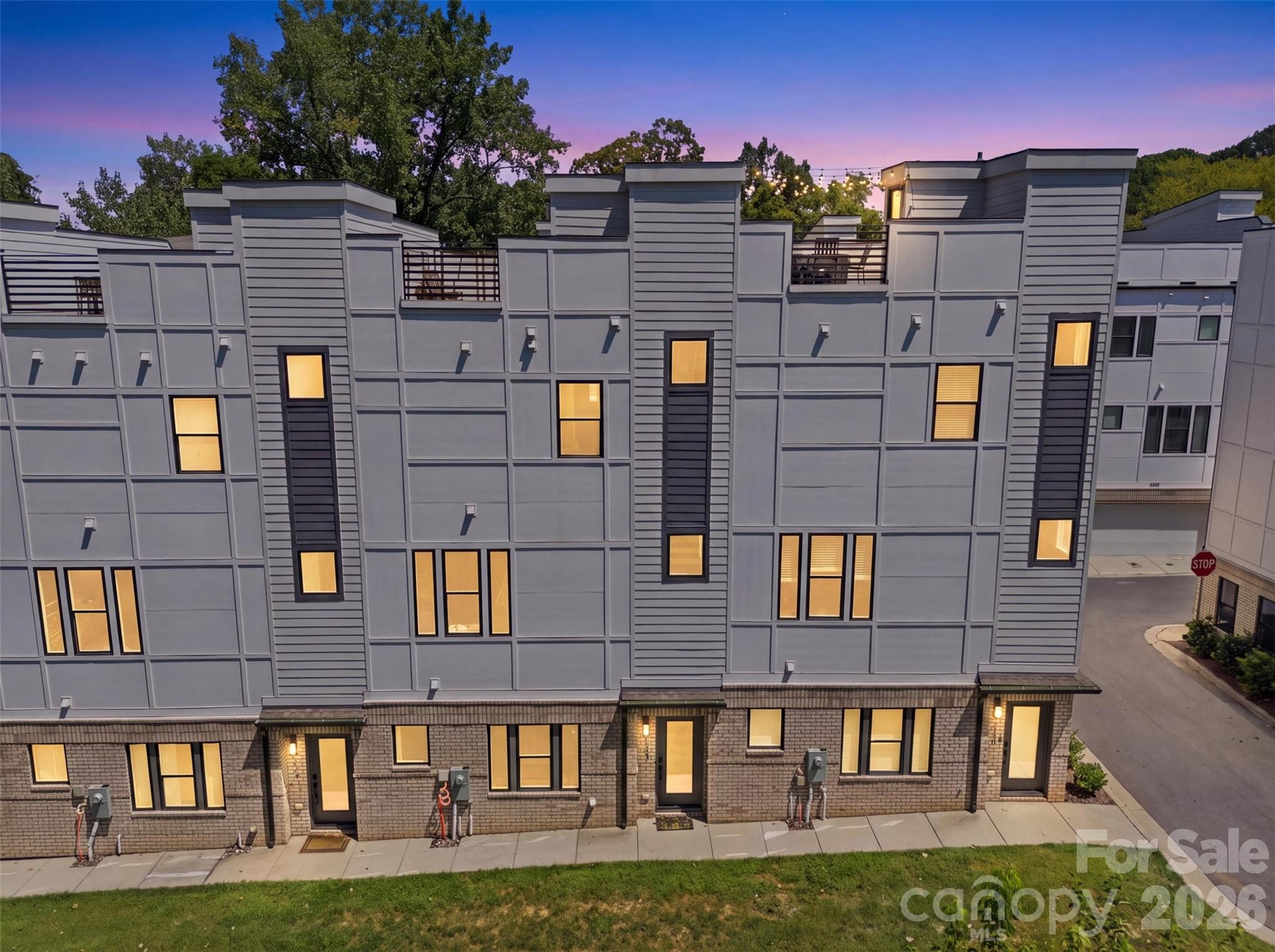 509 Strong Avenue — Charlotte