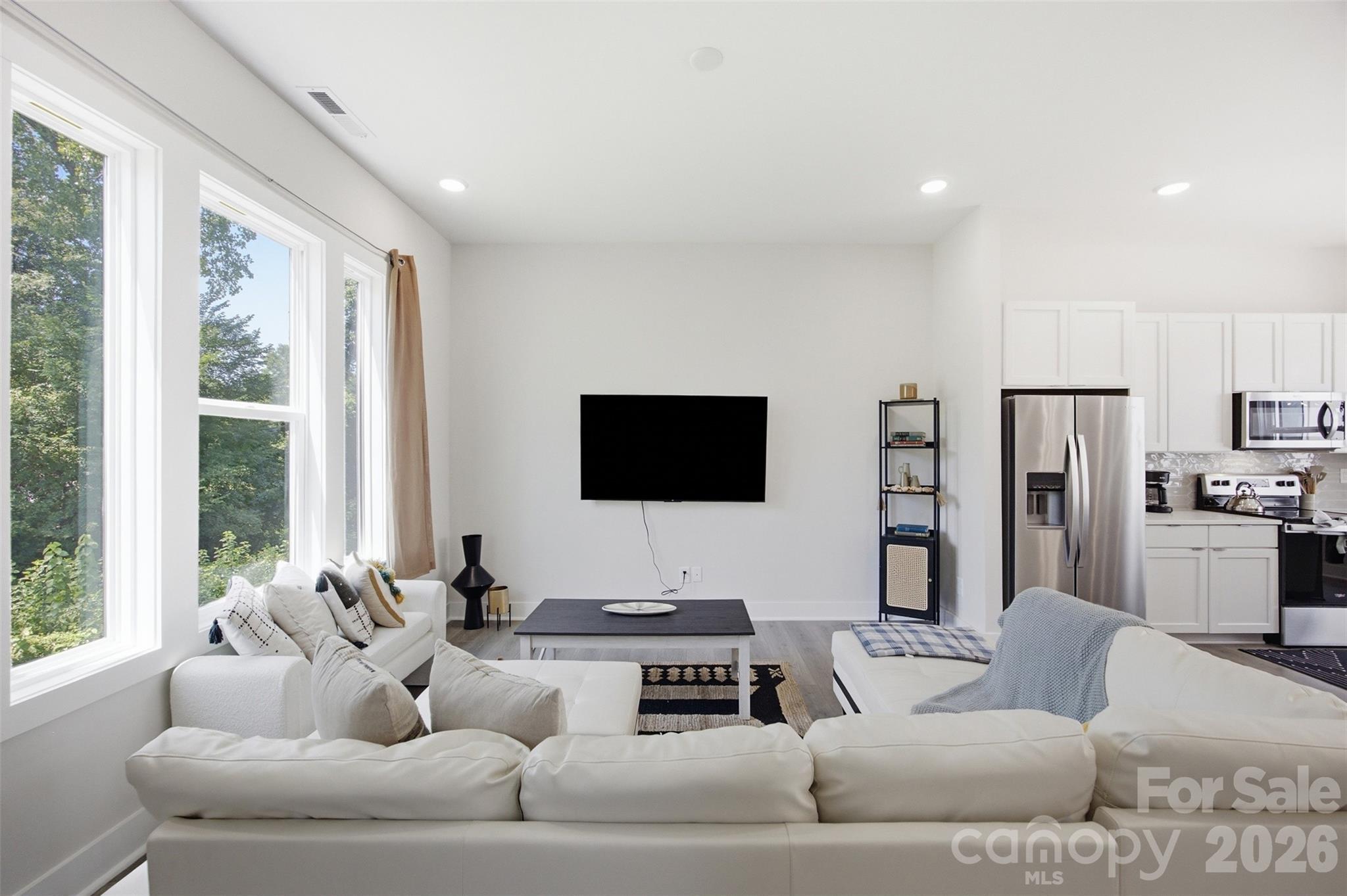 509 Strong Avenue — Charlotte