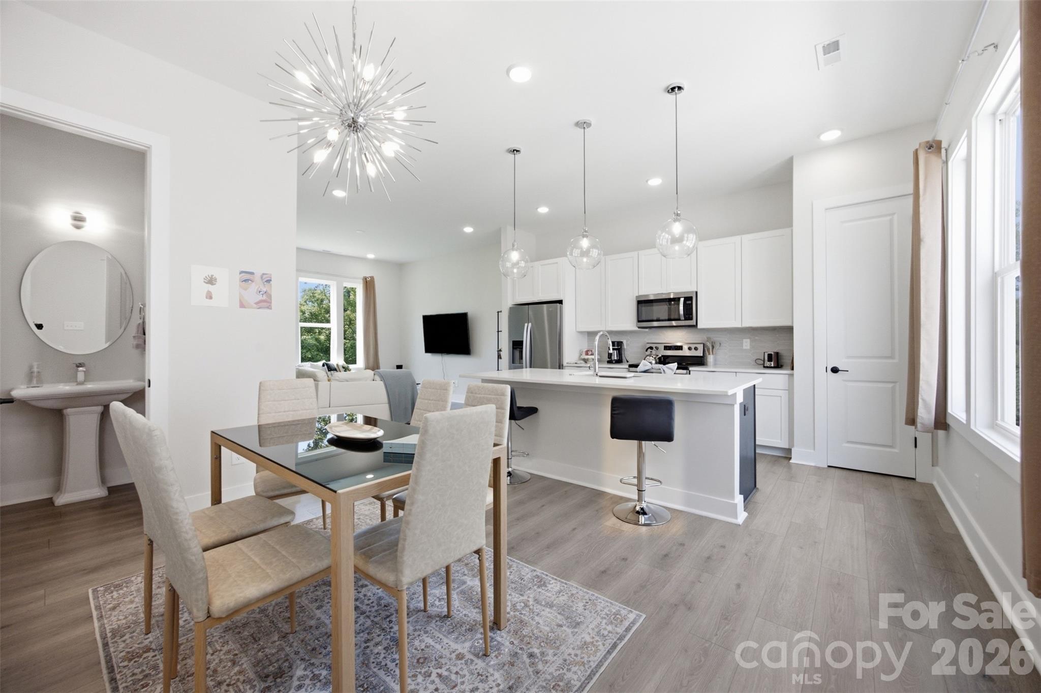 509 Strong Avenue — Charlotte