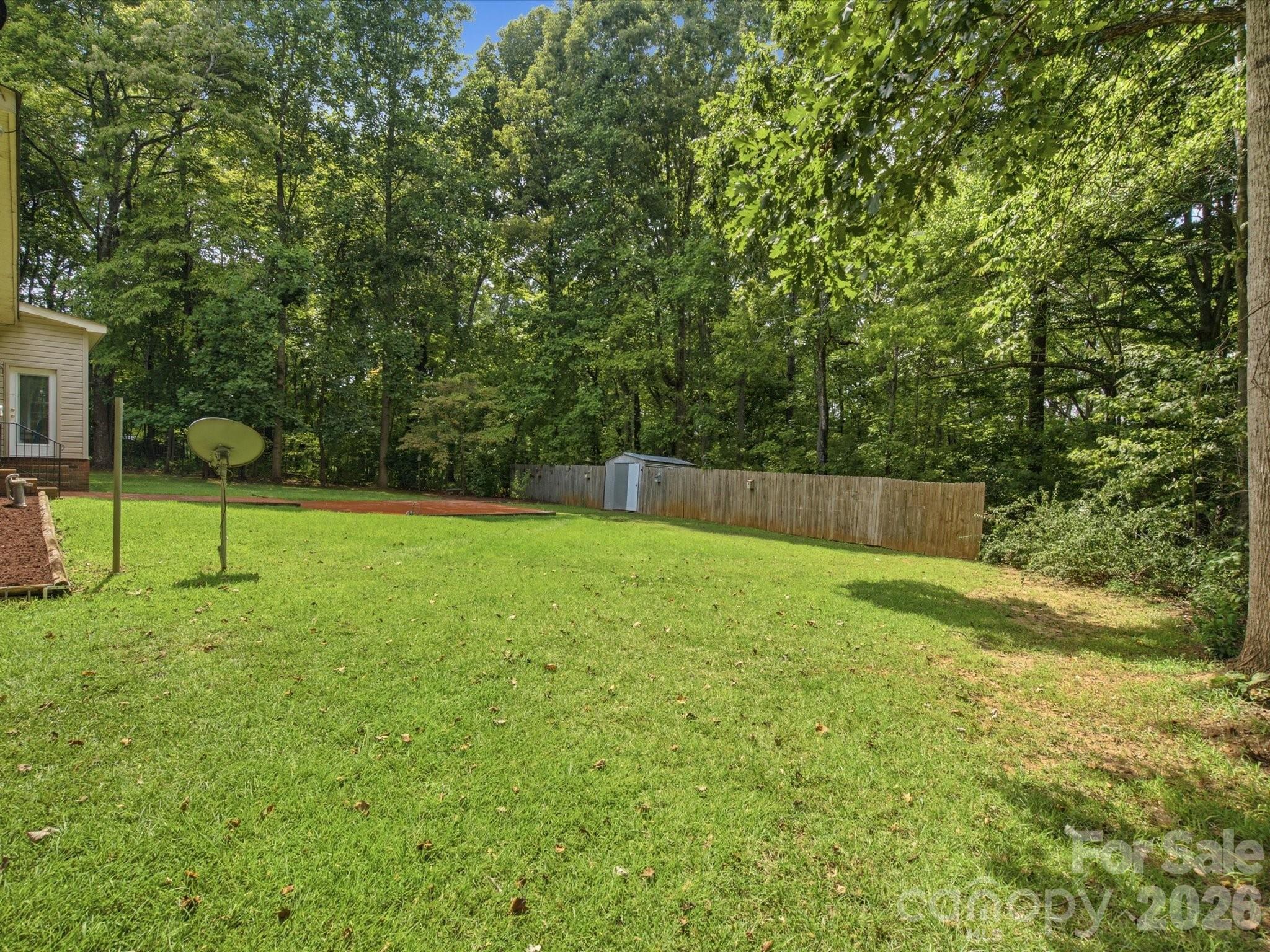 155 S Grandview Road — Clover