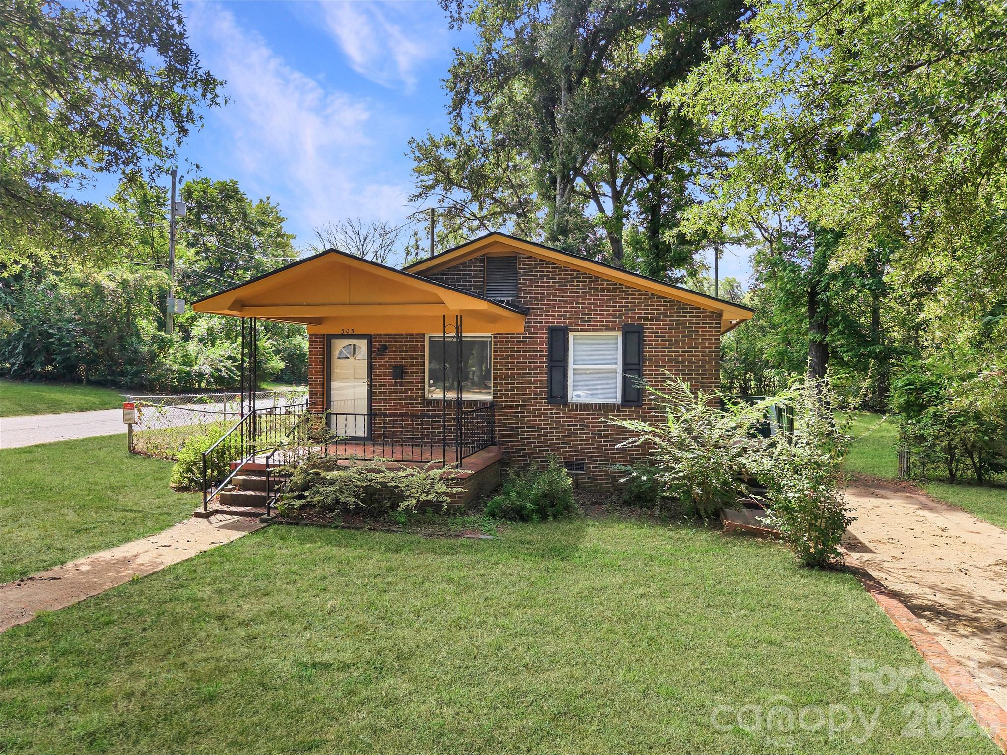 305 Scoggins Street — Rock Hill