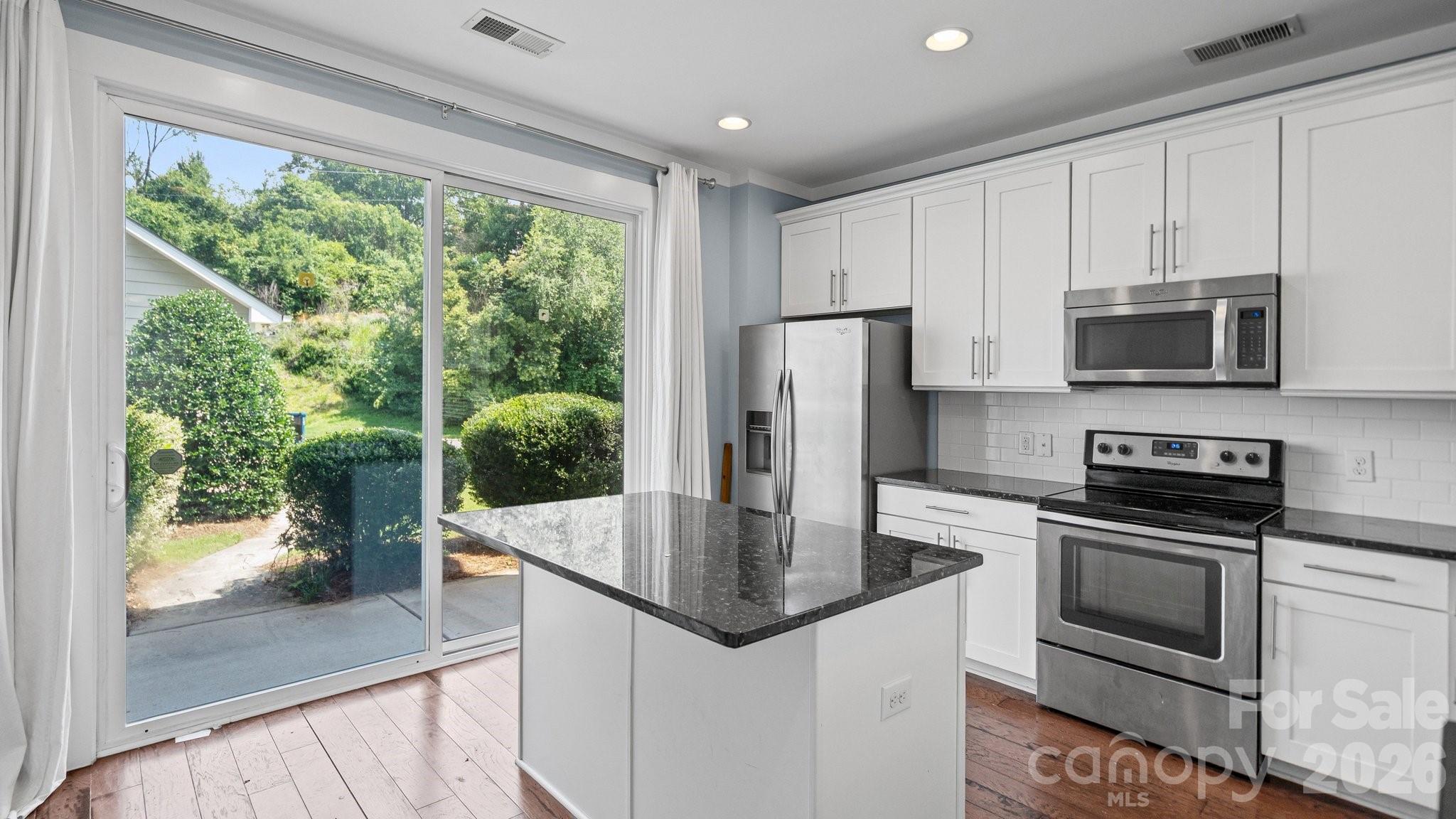 3134 Bending Birch Place — Charlotte