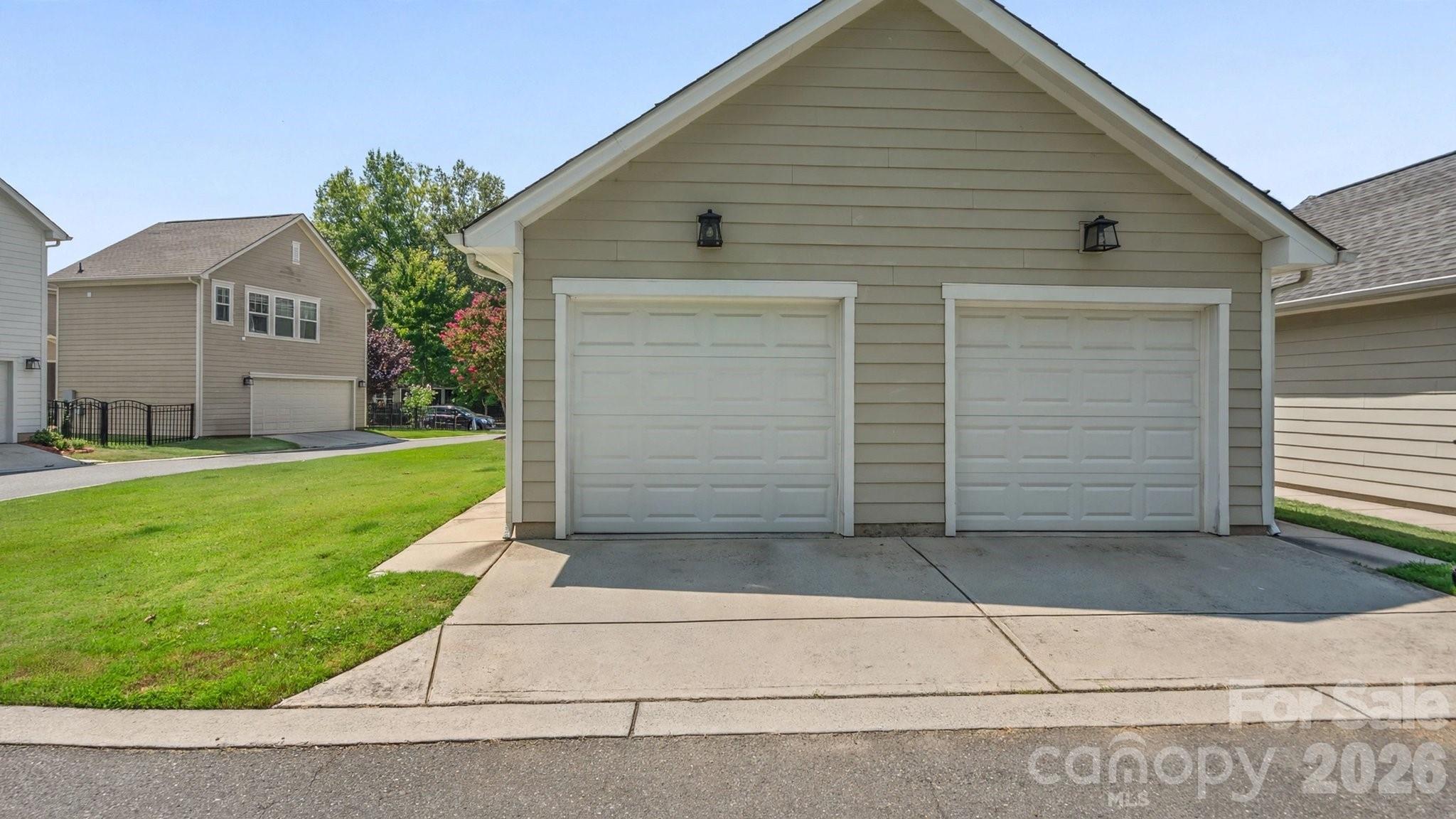 3134 Bending Birch Place — Charlotte