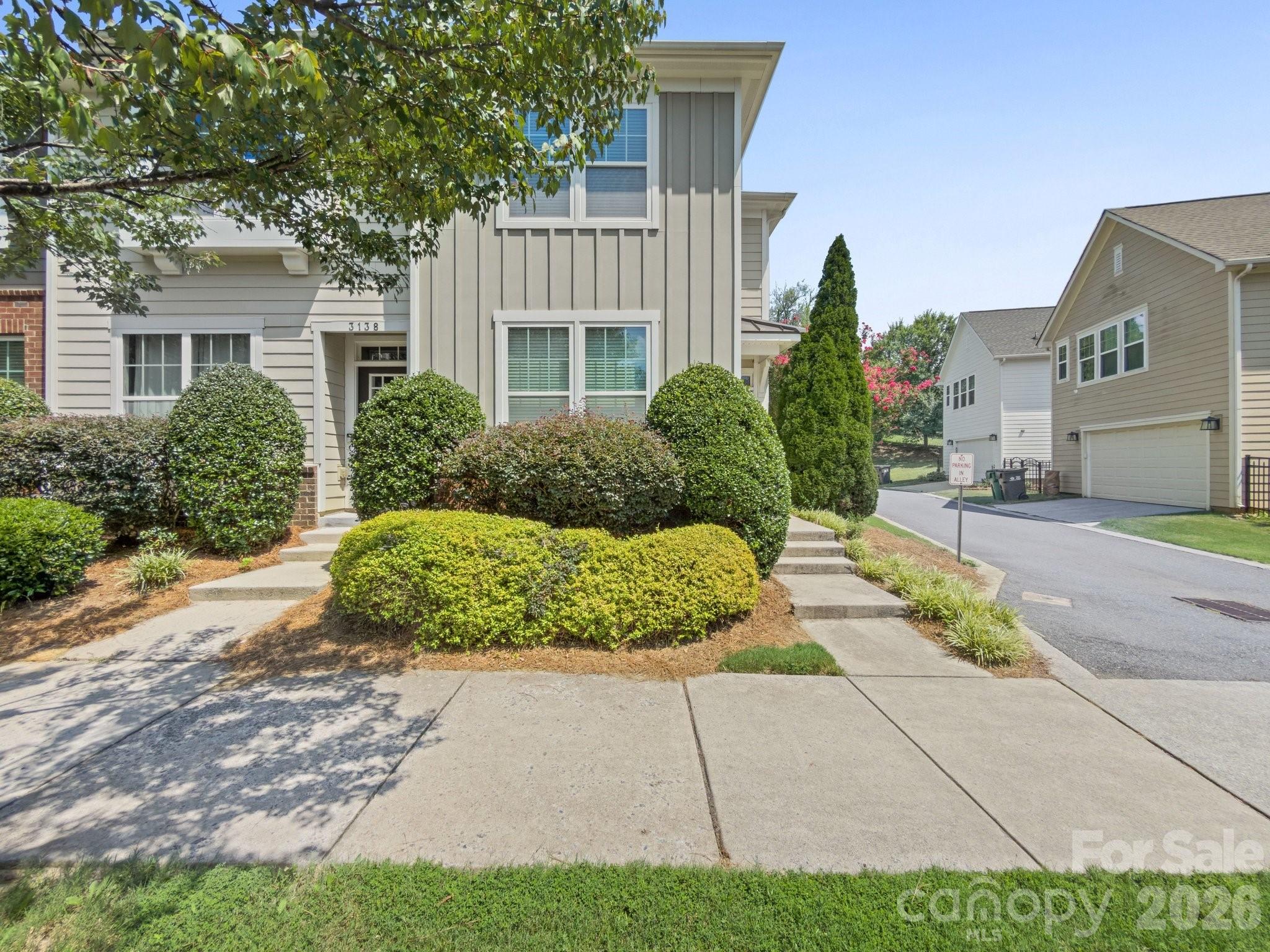 3134 Bending Birch Place — Charlotte