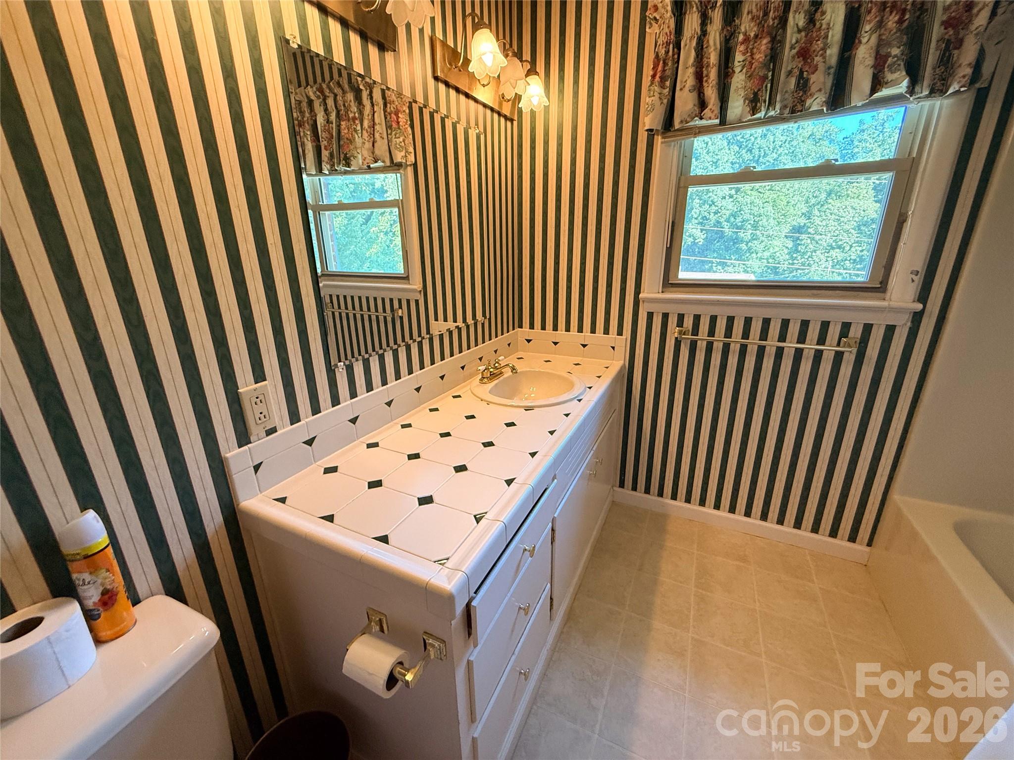 301 Starmount Drive — Statesville