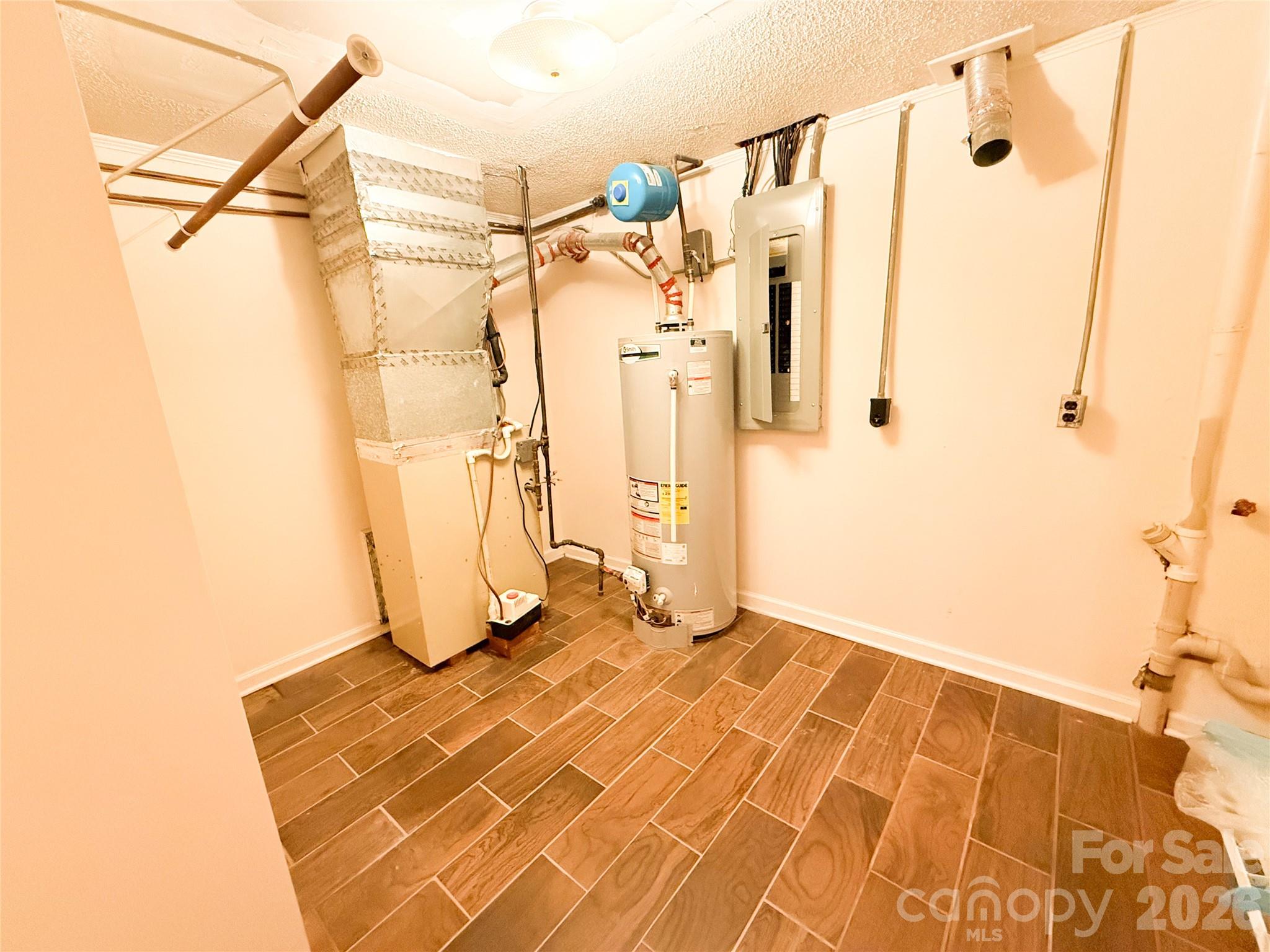 301 Starmount Drive — Statesville