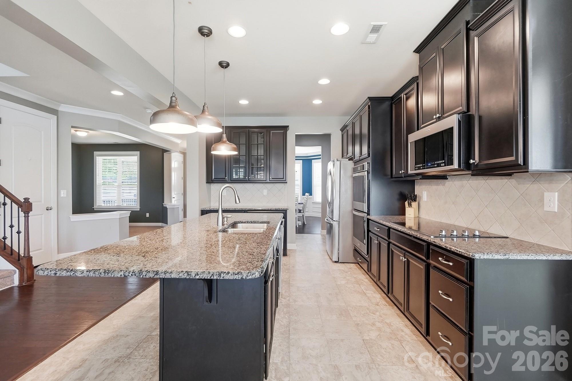 10125 Castlebrooke Drive — Concord